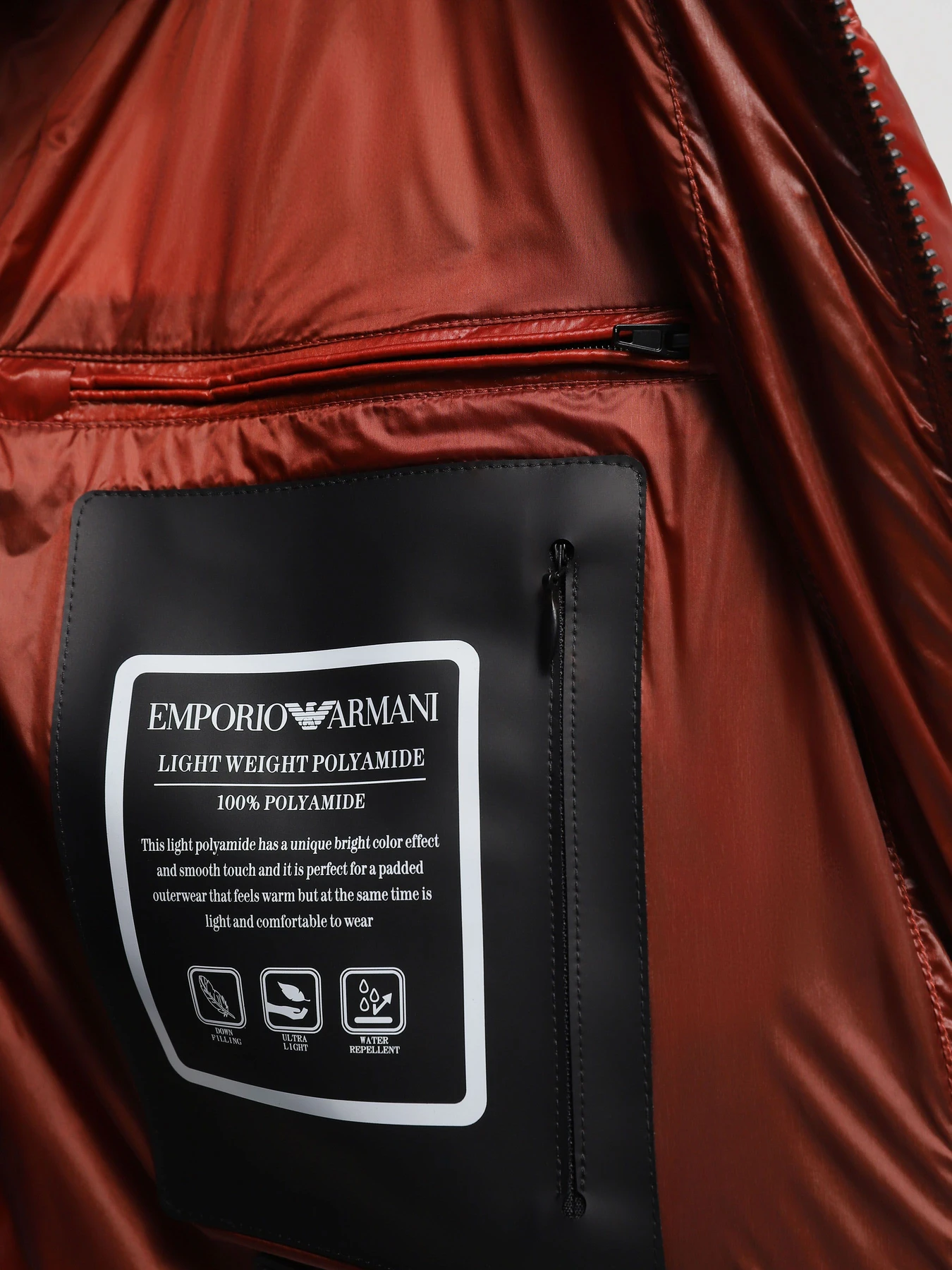 Куртки и дубленки Emporio Armani модель 6R1B97-1NKZZ-0454 Куртки и дубленки Emporio Armani модель 6R1B97-1NKZZ-0454 Фото