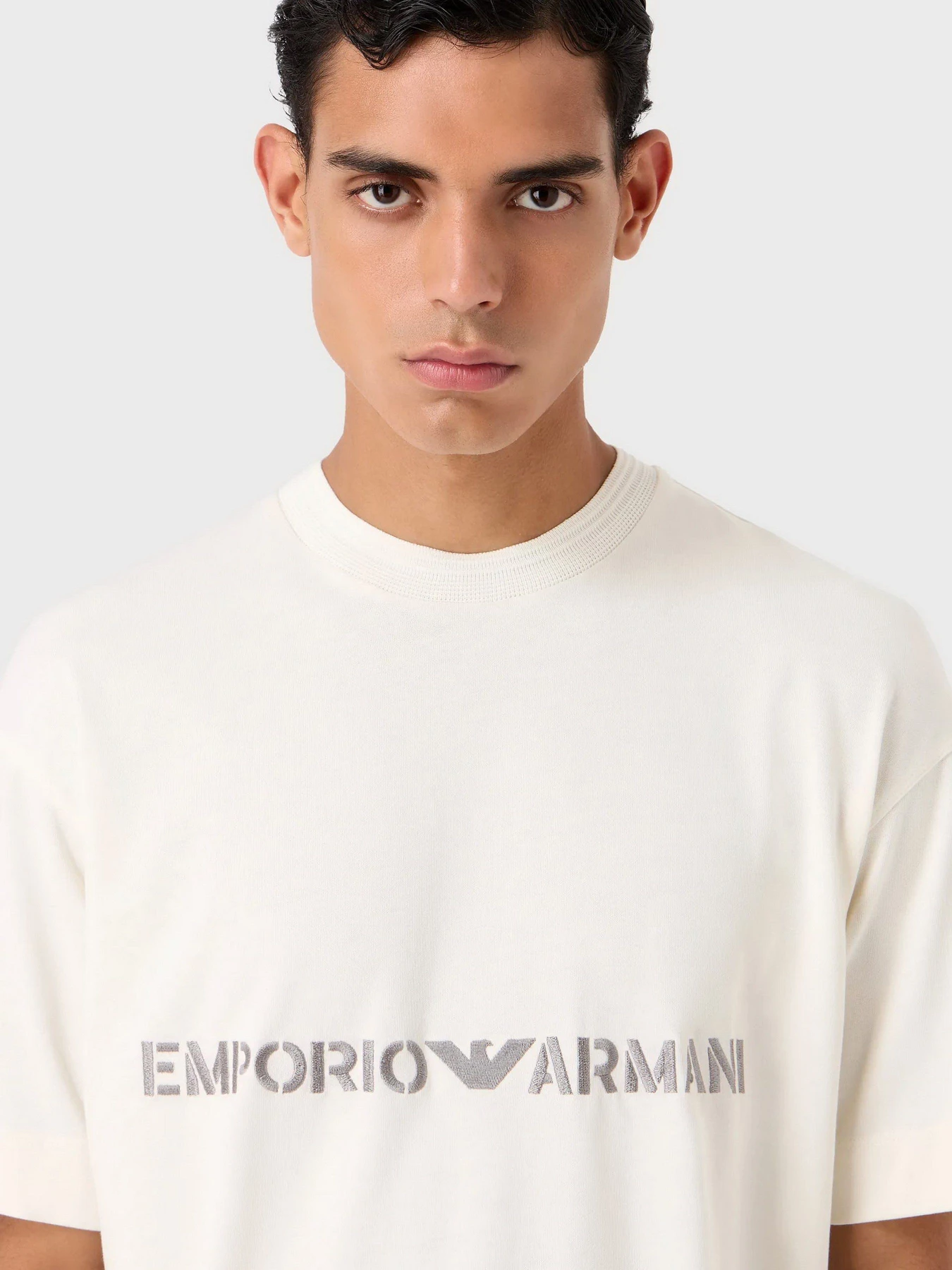 Футболки и поло Emporio Armani модель 6R1T79-1JWZZ-01M1 Футболки и поло Emporio Armani модель 6R1T79-1JWZZ-01M1 Фото