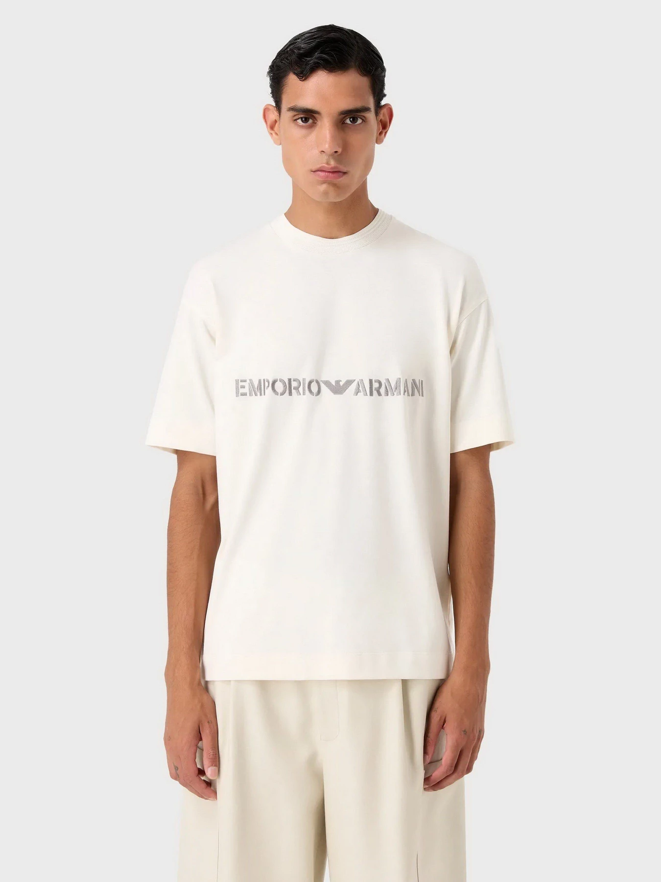 Футболки и поло Emporio Armani модель 6R1T79-1JWZZ-01M1 Футболки и поло Emporio Armani модель 6R1T79-1JWZZ-01M1 Фото