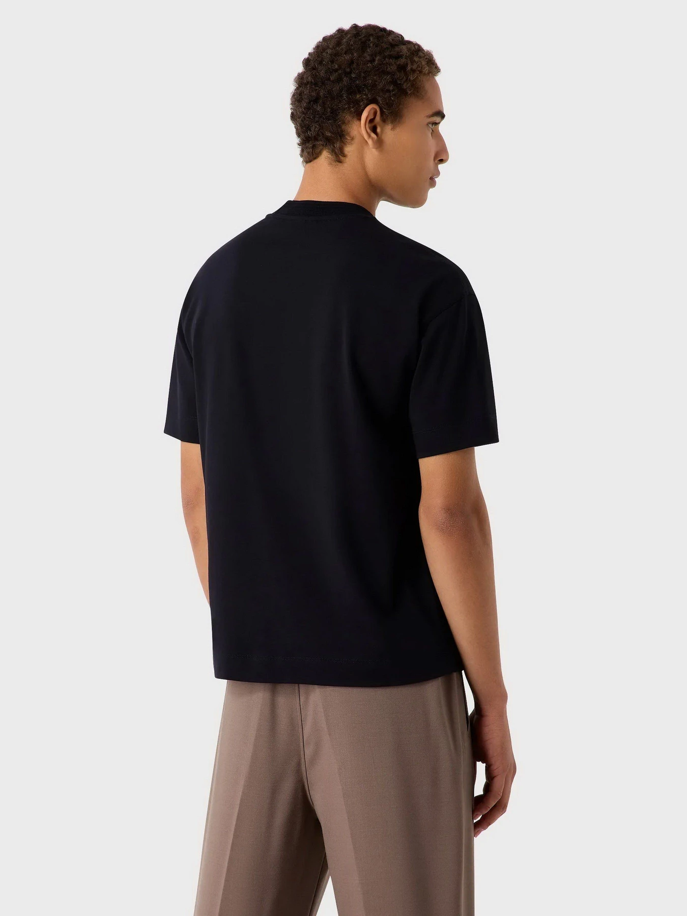 Футболки и поло Emporio Armani модель 6R1T79-1JWZZ-09R0 Футболки и поло Emporio Armani модель 6R1T79-1JWZZ-09R0 Фото