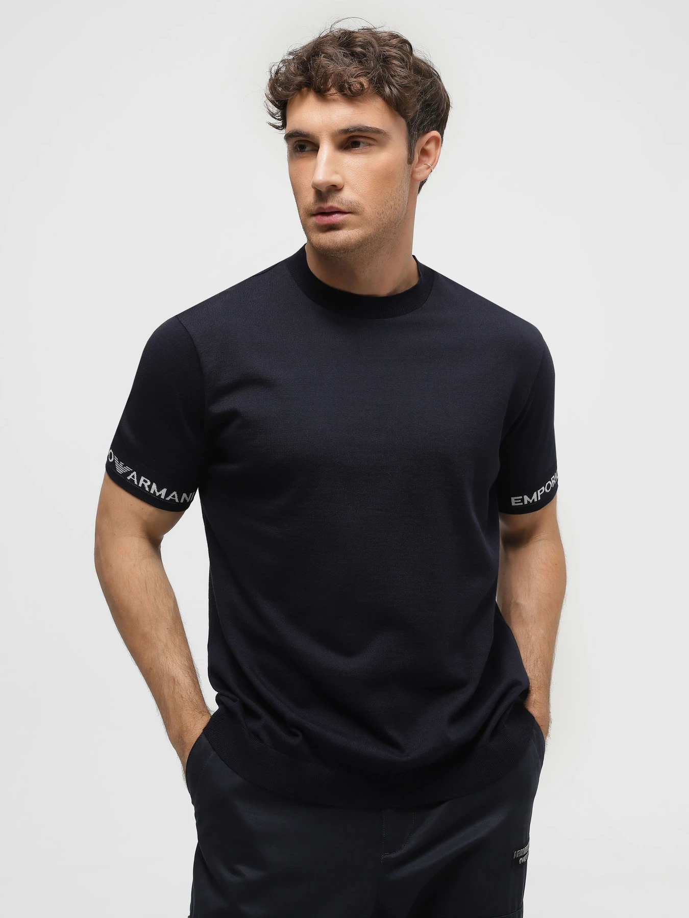 Футболки и поло Emporio Armani модель 6R1TEB-1JFIZ-0908 Фото