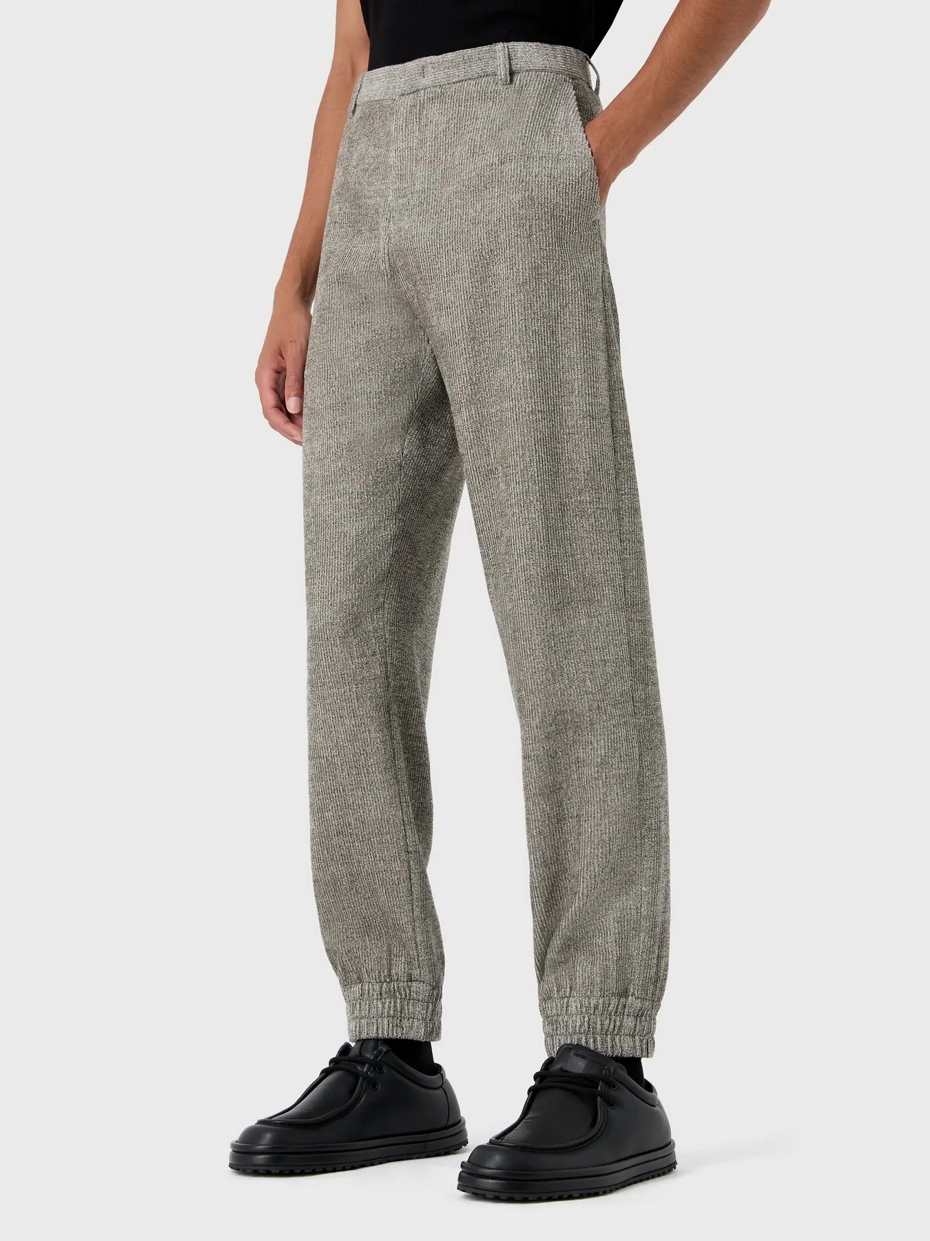 Штани Emporio Armani модель H41P56-E1424-606 Штани Emporio Armani модель H41P56-E1424-606 Фото