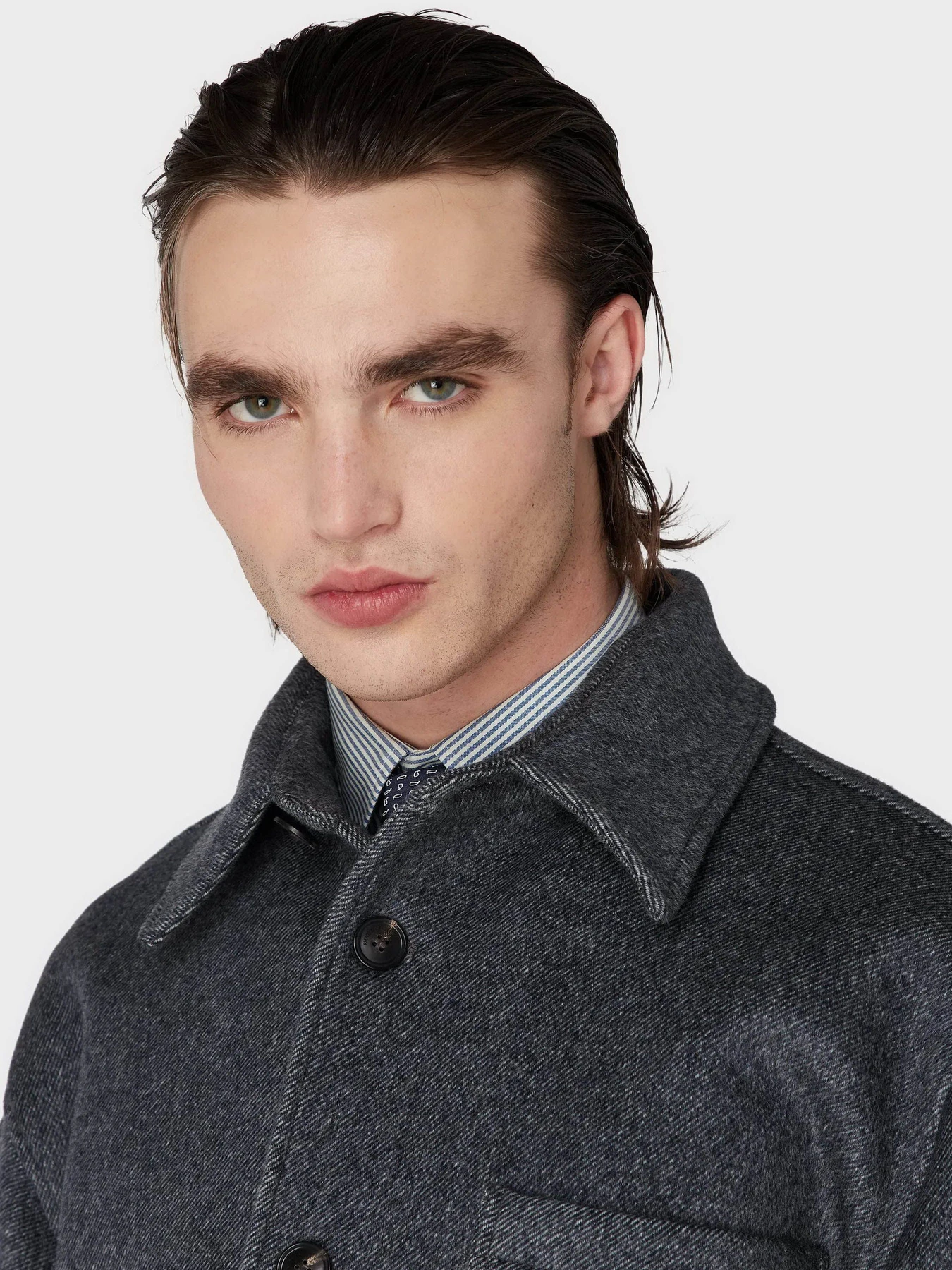 Пальта та плащі Emporio Armani модель H41R18-E1928-919 Пальта та плащі Emporio Armani модель H41R18-E1928-919 Фото