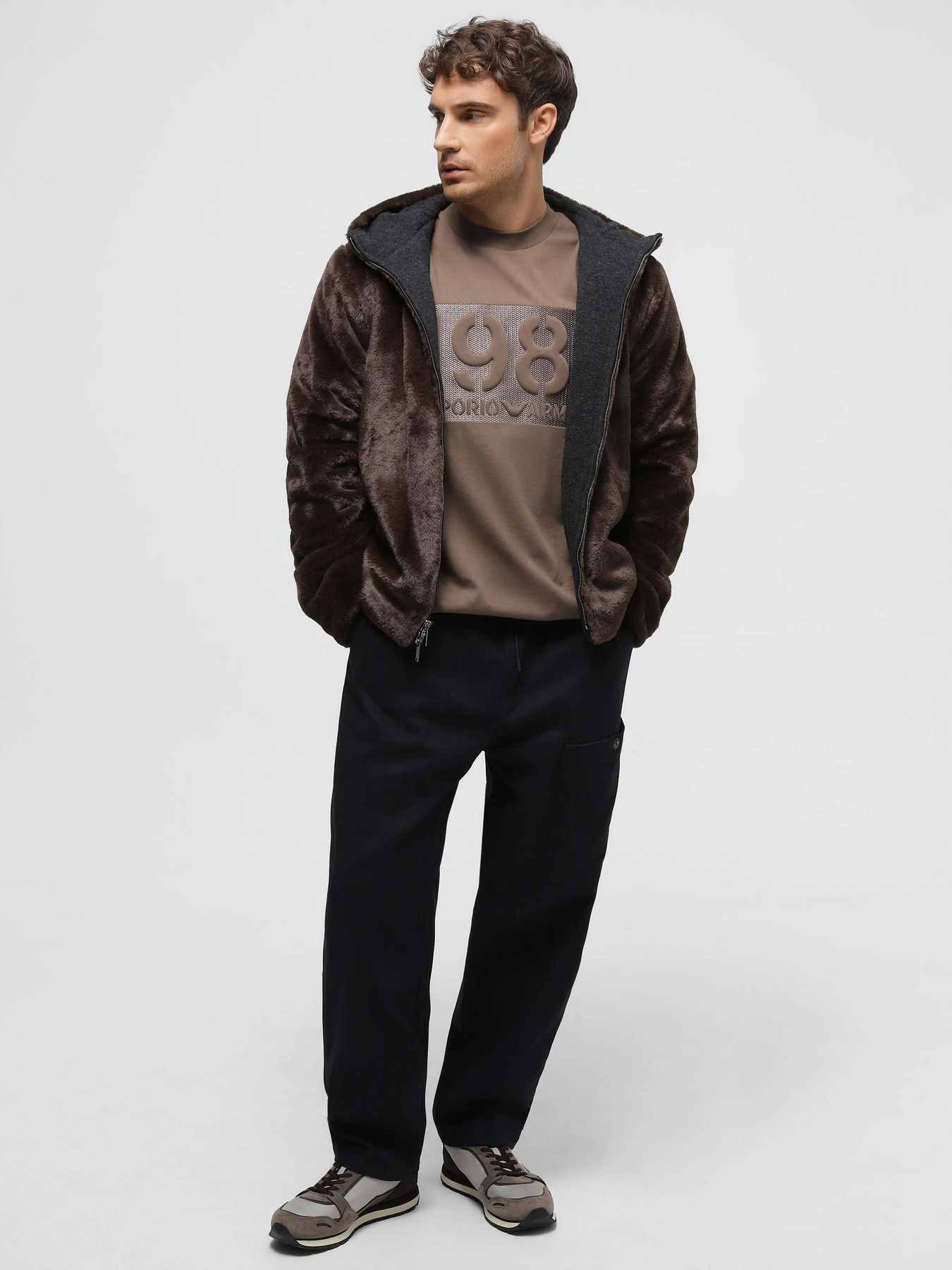 Куртки та дублянки Emporio Armani модель H41R27-E1221-632 Фото