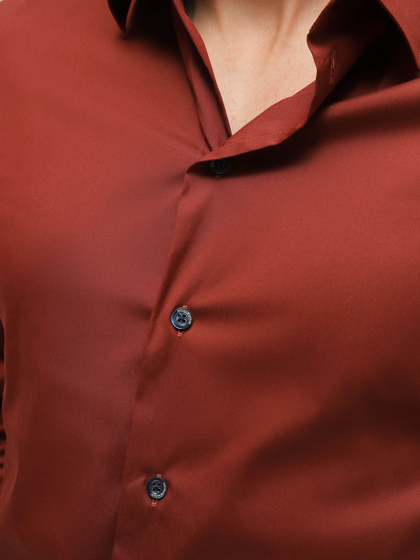 Рубашки Emporio Armani модель H41SM0-010F4-455 Рубашки Emporio Armani модель H41SM0-010F4-455 Фото
