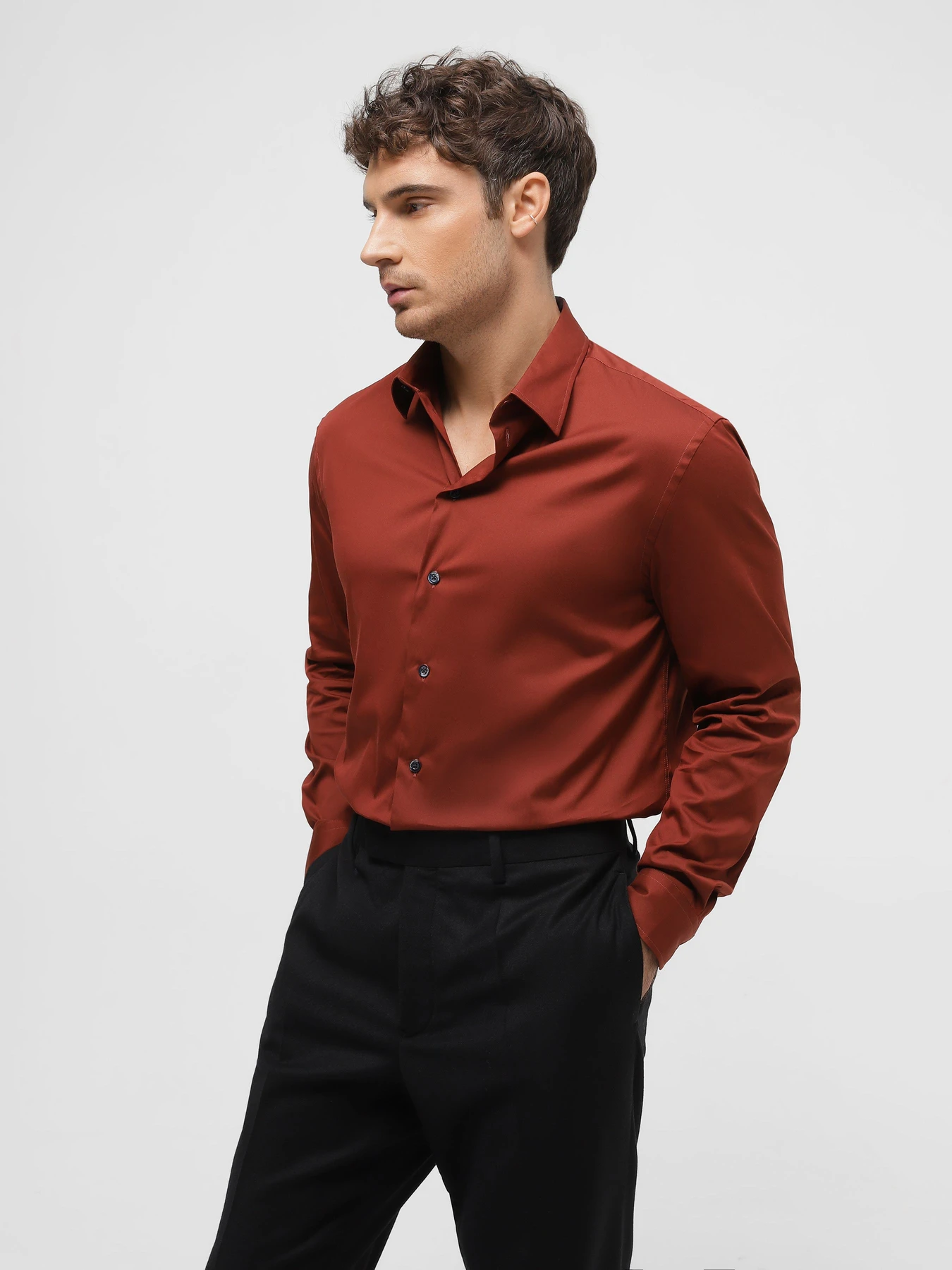 Рубашки Emporio Armani модель H41SM0-010F4-455 Рубашки Emporio Armani модель H41SM0-010F4-455 Фото