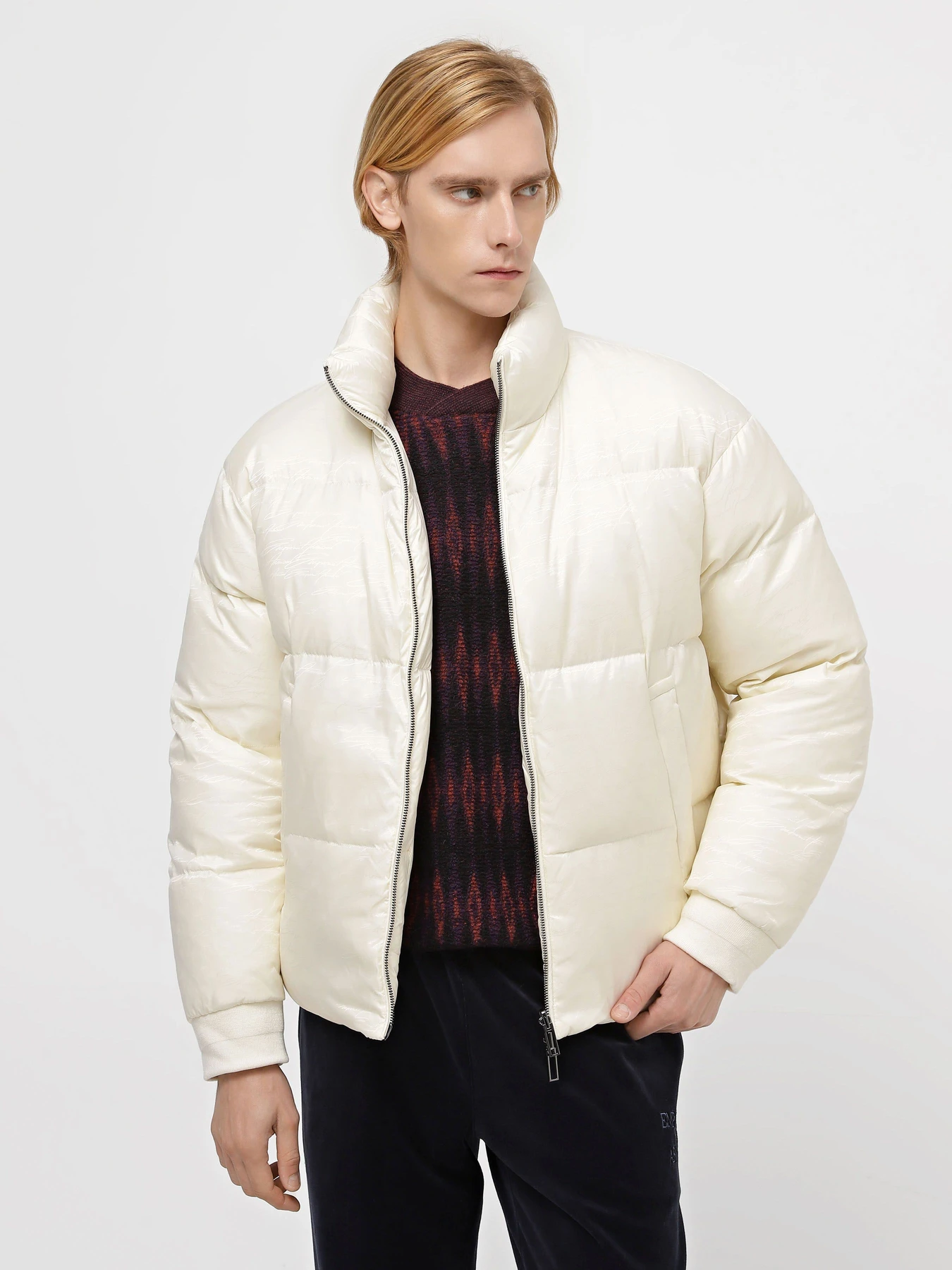 Куртки и дубленки Emporio Armani модель 6R1B65-1NVSZ-F1F5 Куртки и дубленки Emporio Armani модель 6R1B65-1NVSZ-F1F5 Фото