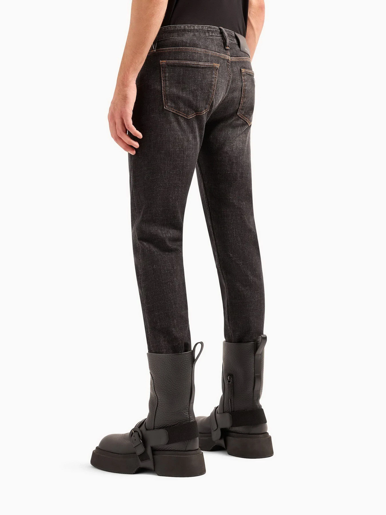 Джинсы Emporio Armani J75 модель 6R1J75-1D24Z-0006 Фото