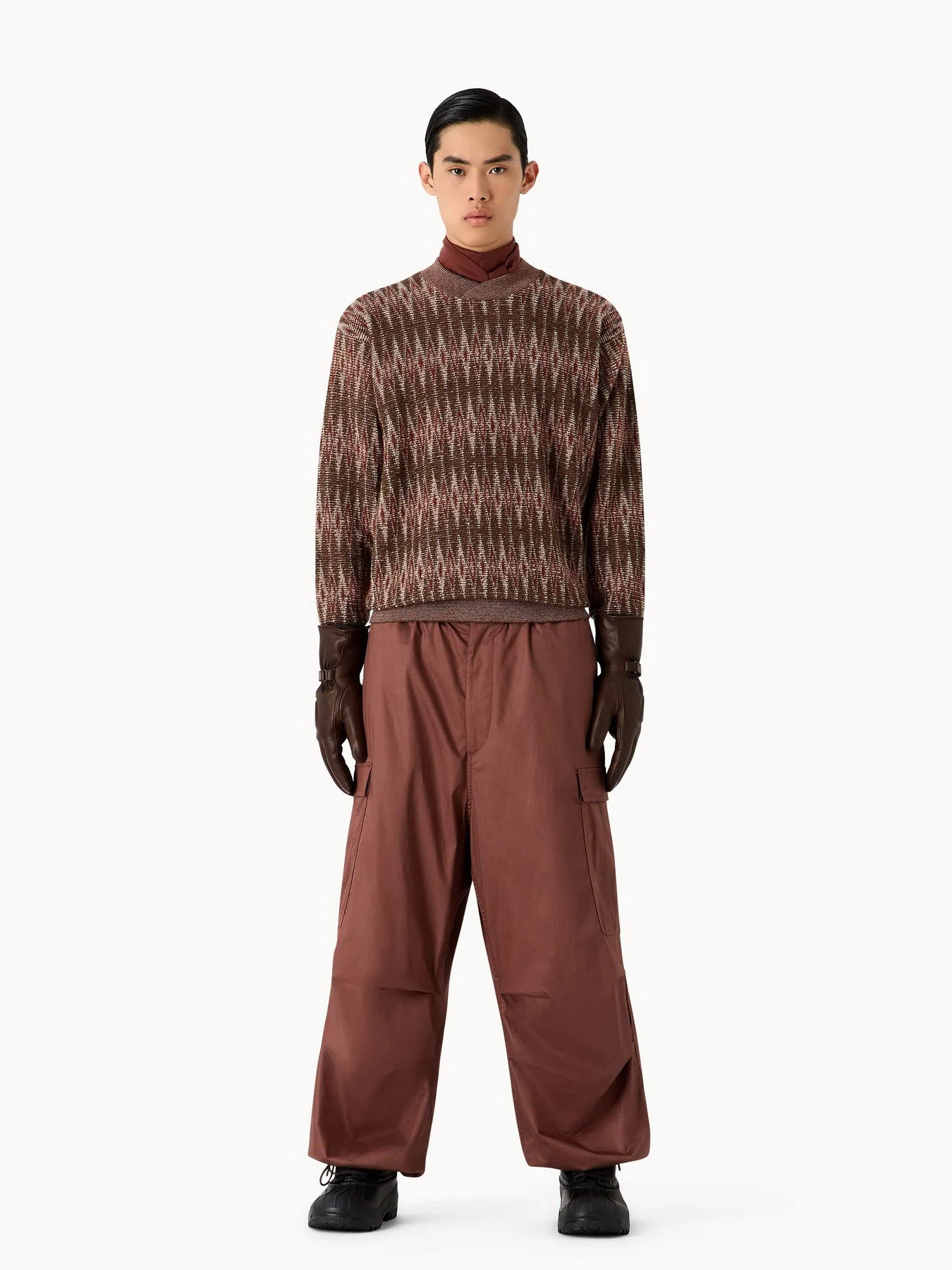 Свитры и кардиганы Emporio Armani модель 6R1MV7-1M13Z-F415 Свитры и кардиганы Emporio Armani модель 6R1MV7-1M13Z-F415 Фото
