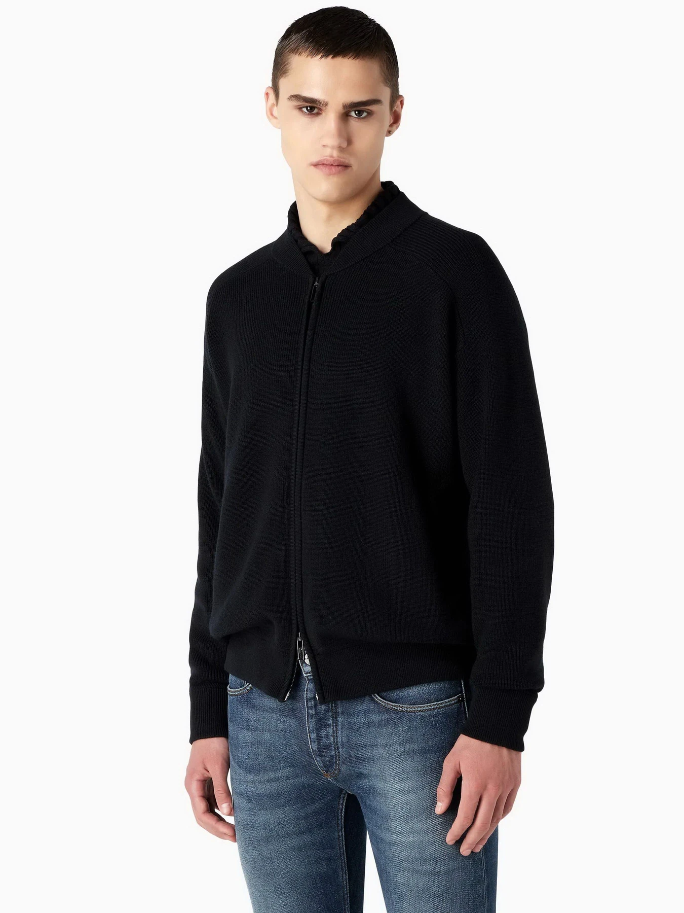 Худи и свитшоты Emporio Armani модель 6R1MXT-1MMBZ-0920 Худи и свитшоты Emporio Armani модель 6R1MXT-1MMBZ-0920 Фото