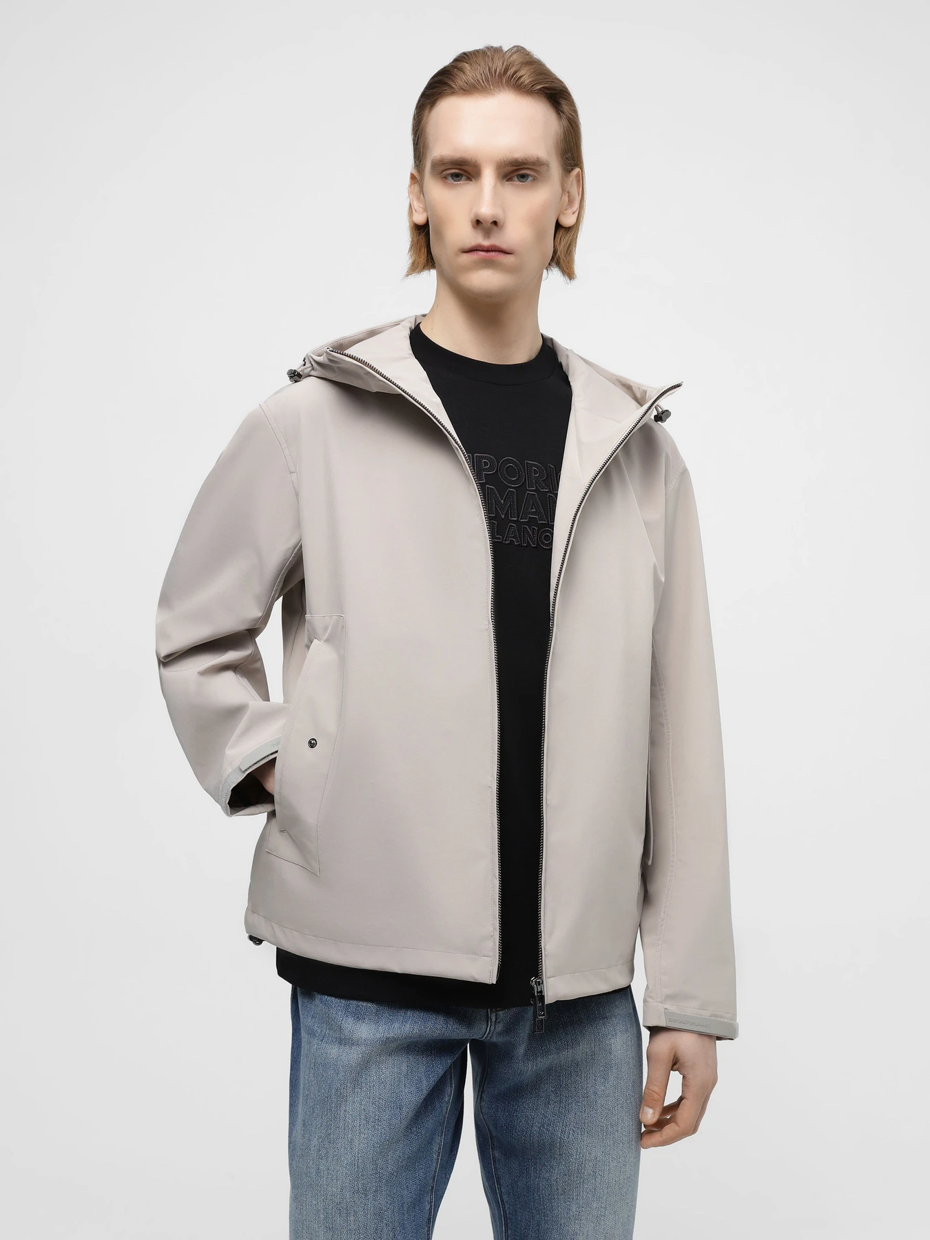 Куртки и дубленки Emporio Armani модель 3D1BB4-1NJVZ-01M5 Куртки и дубленки Emporio Armani модель 3D1BB4-1NJVZ-01M5 Фото