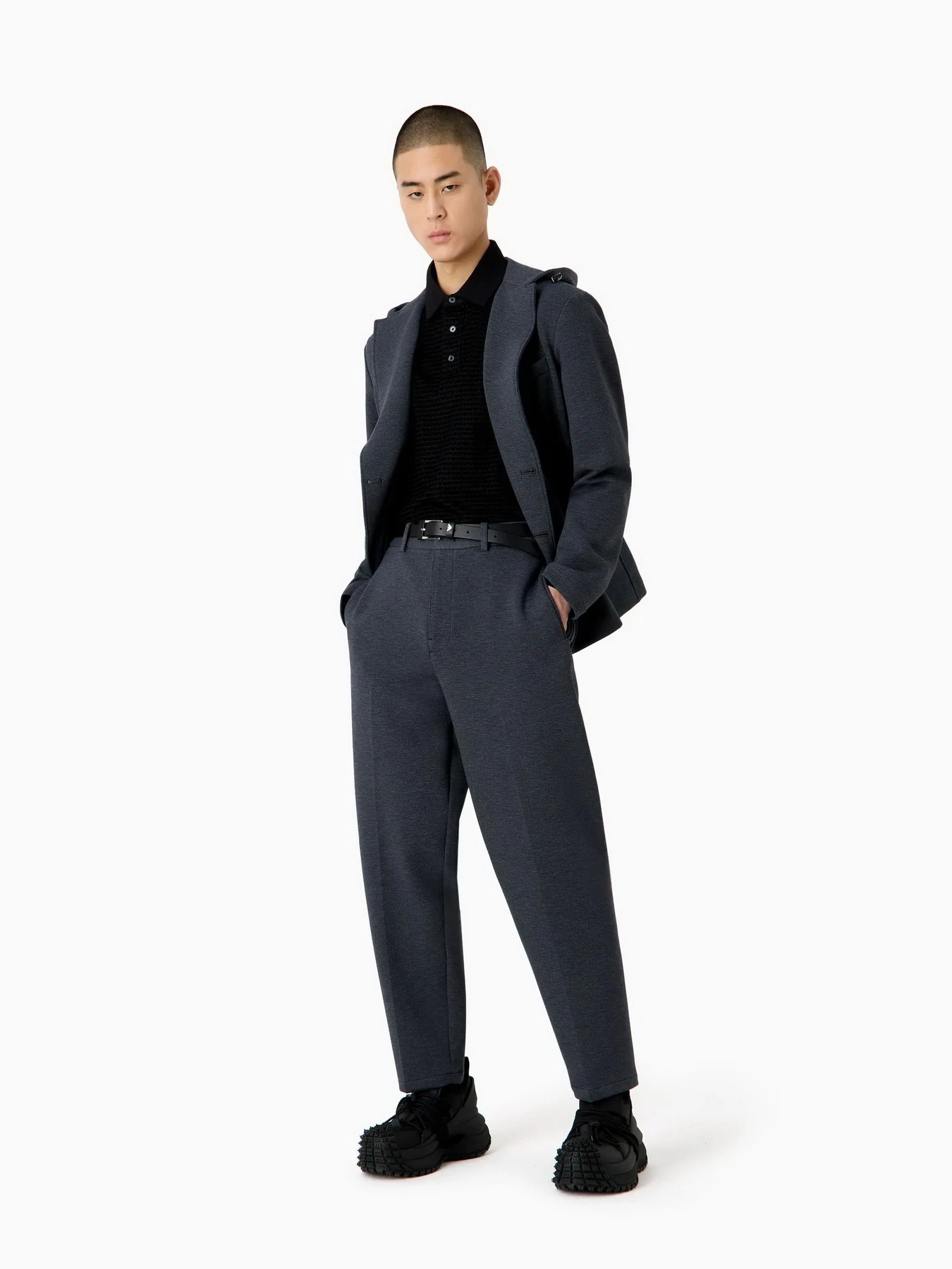 Пиджаки Emporio Armani модель 3D1GF1-1JOGZ-F917 Пиджаки Emporio Armani модель 3D1GF1-1JOGZ-F917 Фото