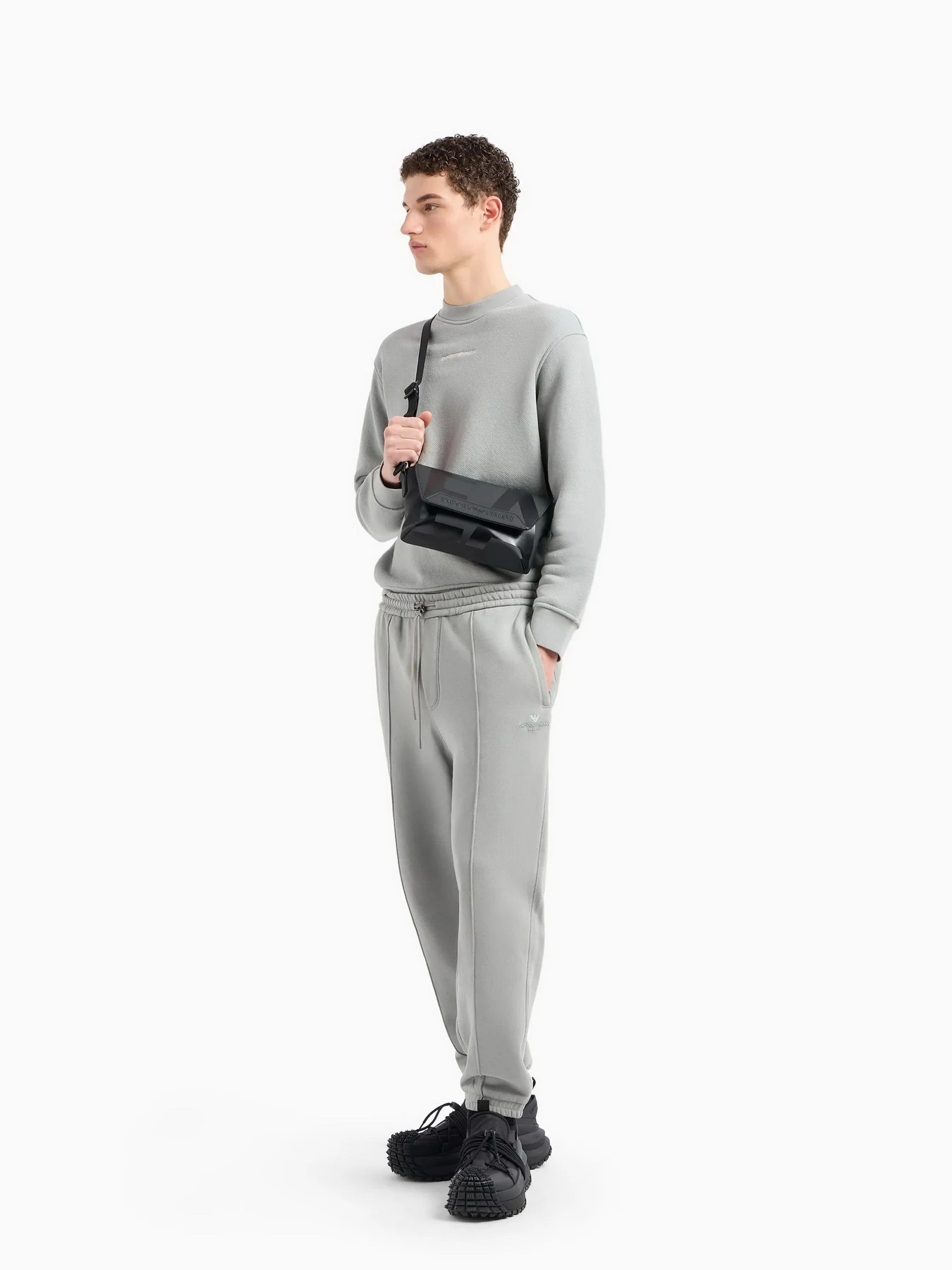Худи и свитшоты Emporio Armani модель 3D1MEC-1JODZ-0665 Фото