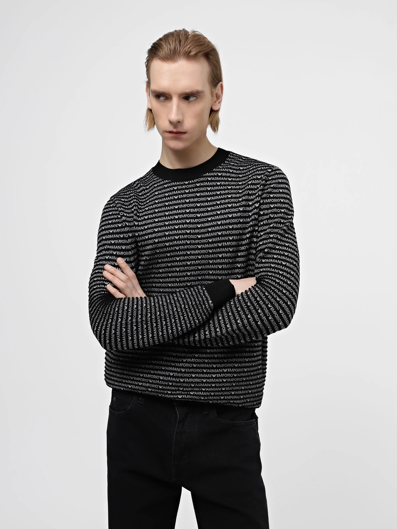 Свитры и кардиганы Emporio Armani модель 3D1MX1-1MMIZ-F053 Свитры и кардиганы Emporio Armani модель 3D1MX1-1MMIZ-F053 Фото