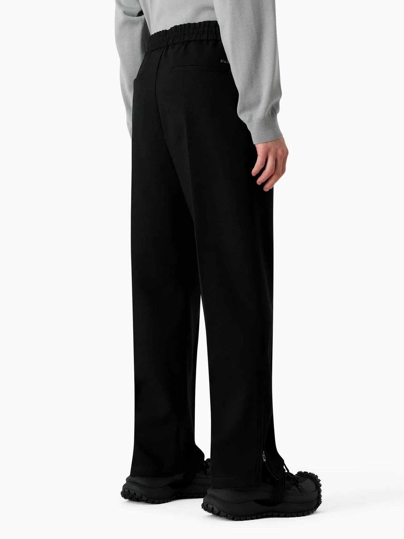 Штани Emporio Armani модель 3D1PN4-1NFVZ-0999 Штани Emporio Armani модель 3D1PN4-1NFVZ-0999 Фото