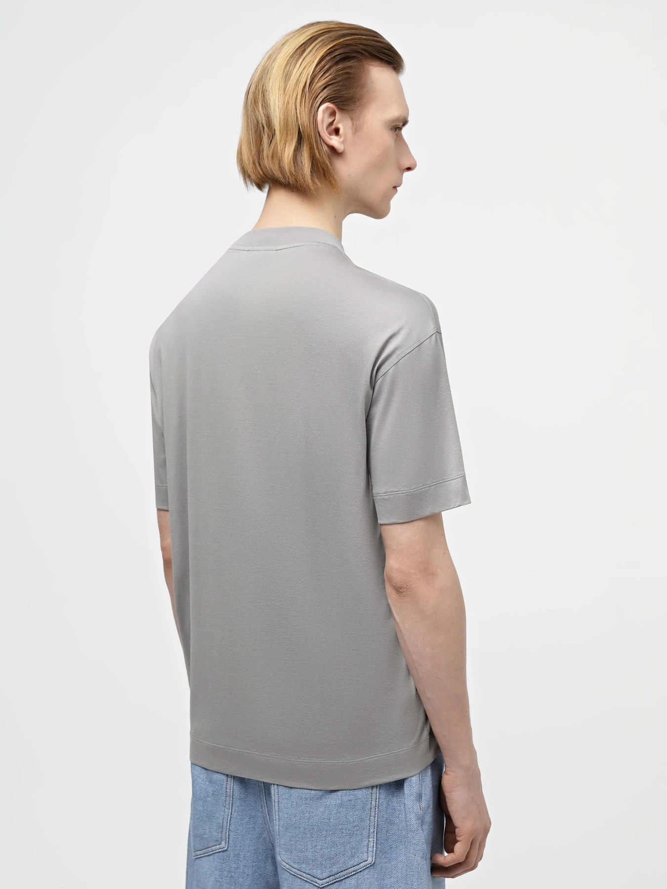 Футболки и поло Emporio Armani модель 3D1T98-1JUVZ-0640 Футболки и поло Emporio Armani модель 3D1T98-1JUVZ-0640 Фото