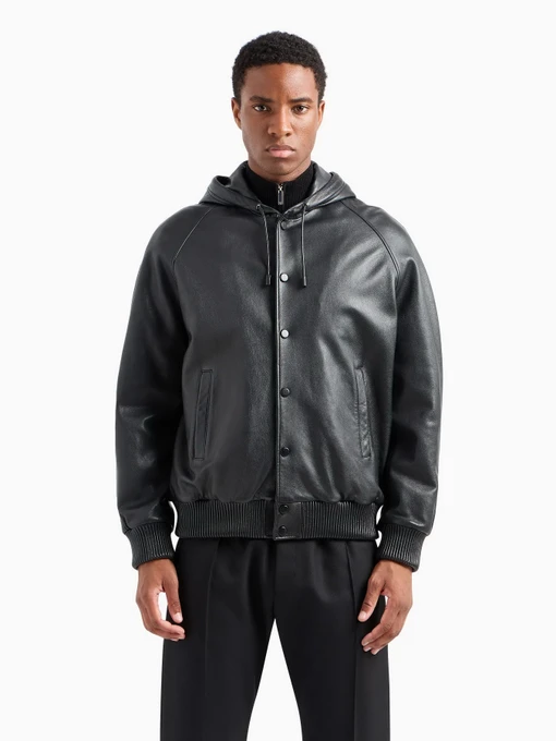 Куртки и дубленки Emporio Armani модель E31R82-F1P82-999 Фото