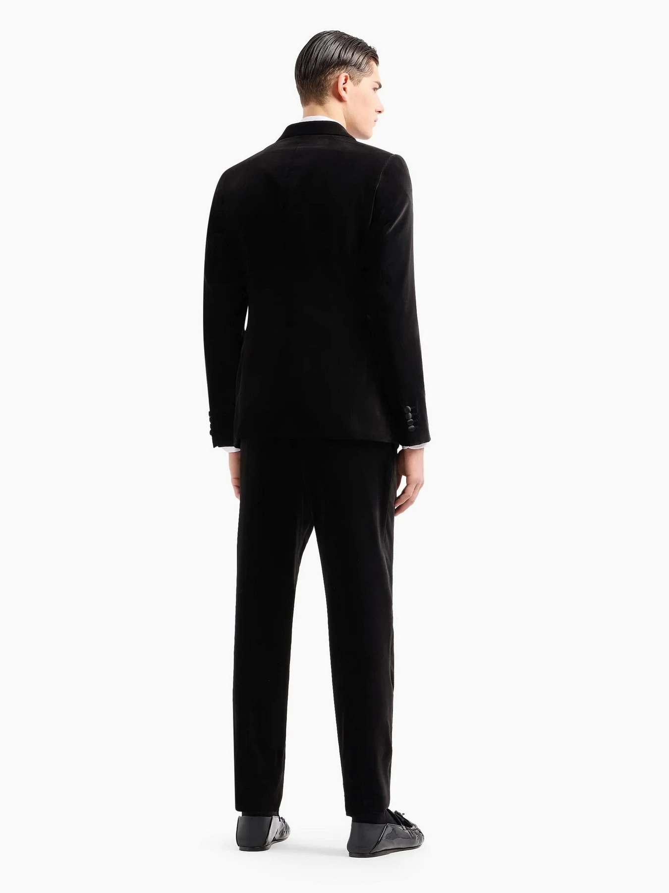 Костюмы Emporio Armani модель E31VB9-01818-999 Костюмы Emporio Armani модель E31VB9-01818-999 Фото
