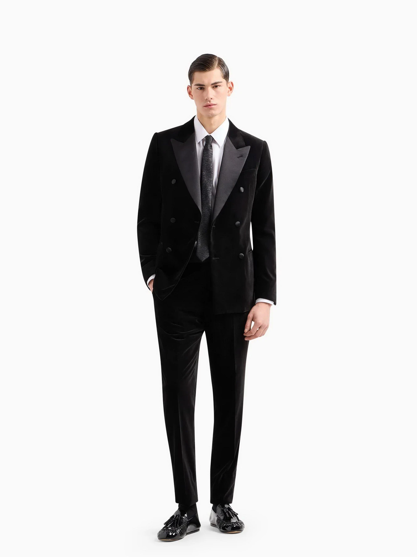 Костюмы Emporio Armani модель E31VB9-01818-999 Костюмы Emporio Armani модель E31VB9-01818-999 Фото