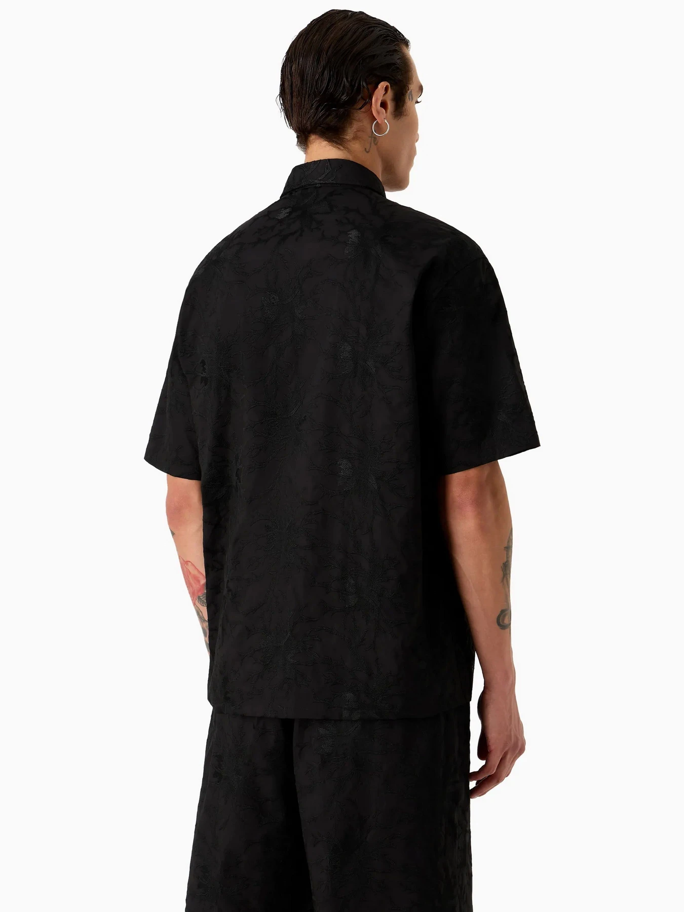 Рубашки Emporio Armani модель 3D1CG3-1NQMZ-0999 Рубашки Emporio Armani модель 3D1CG3-1NQMZ-0999 Фото