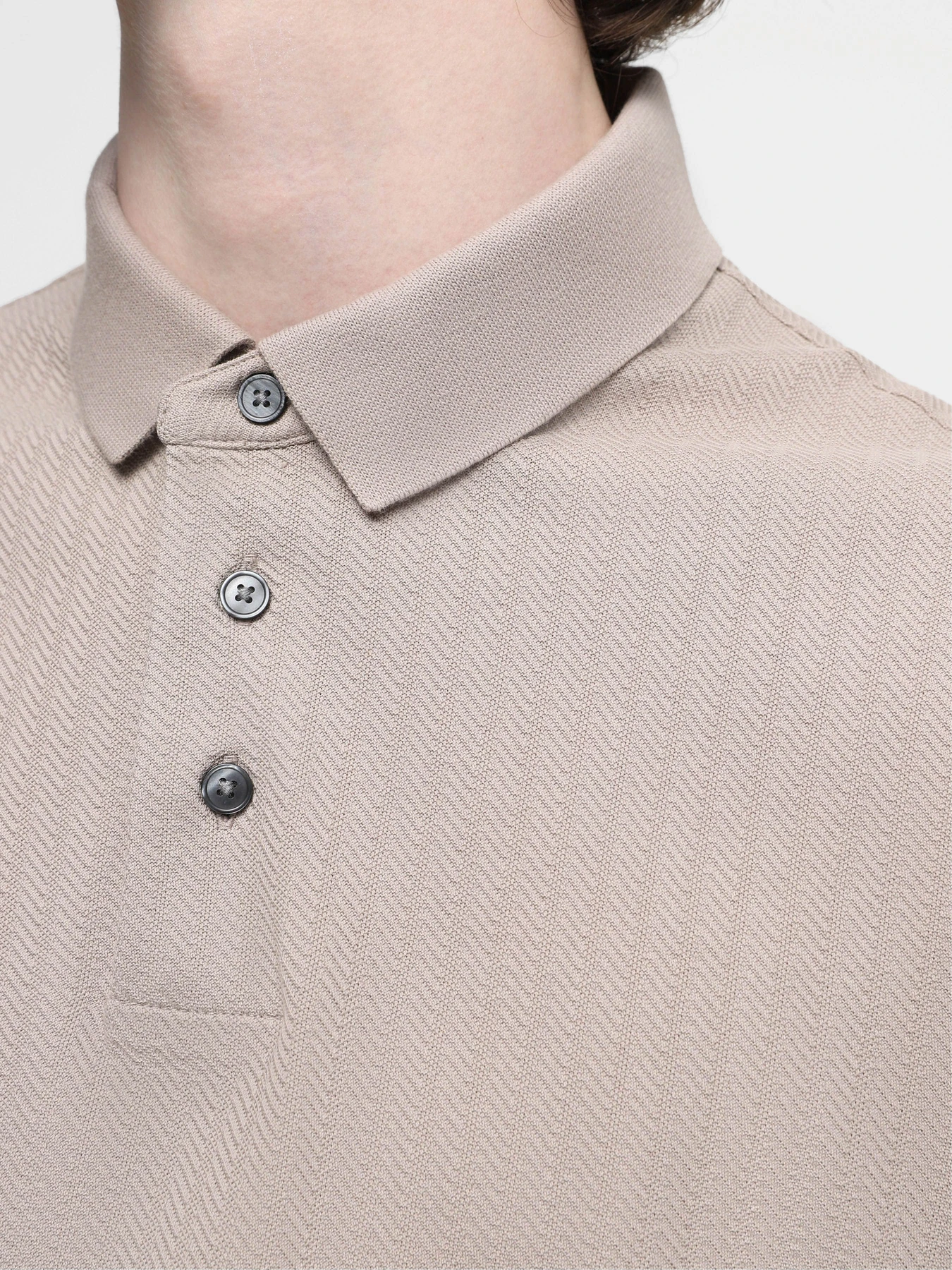 Футболки и поло Emporio Armani модель 3D1FM2-1JGYZ-F624 Футболки и поло Emporio Armani модель 3D1FM2-1JGYZ-F624 Фото