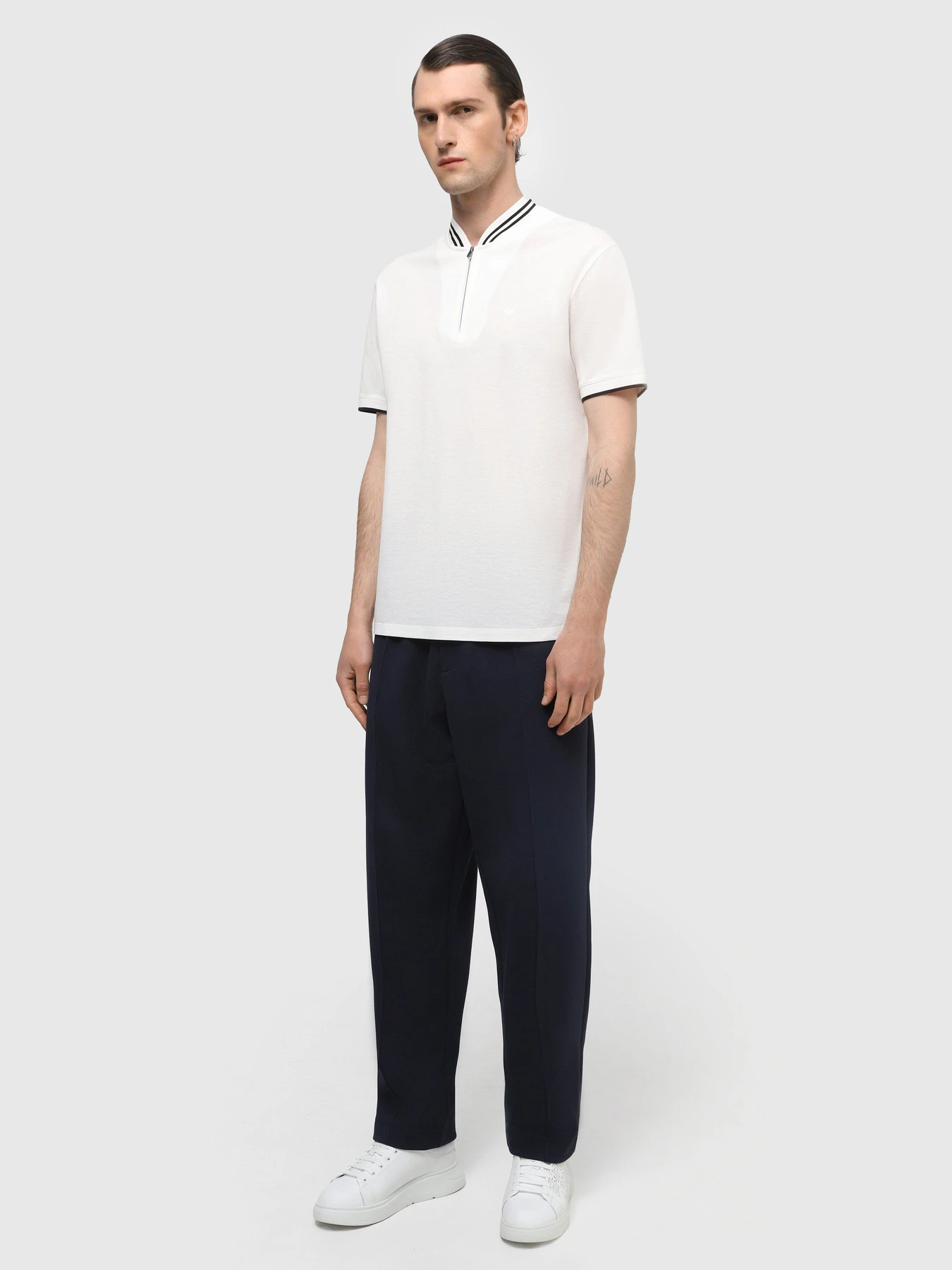 Футболки и поло Emporio Armani модель 3D1FM7-1JTKZ-0101 Фото