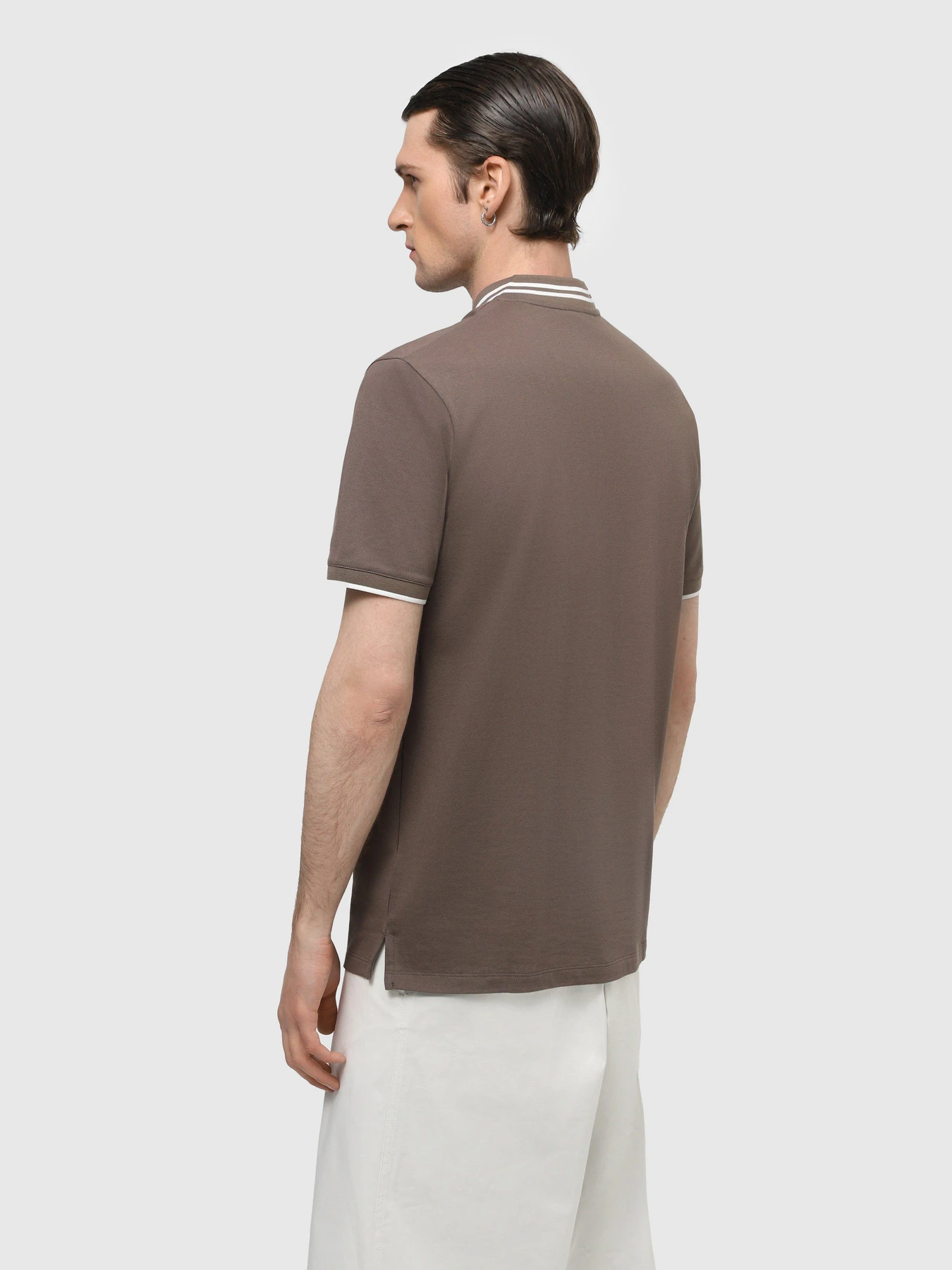 Футболки и поло Emporio Armani модель 3D1FM7-1JTKZ-0440 Футболки и поло Emporio Armani модель 3D1FM7-1JTKZ-0440 Фото