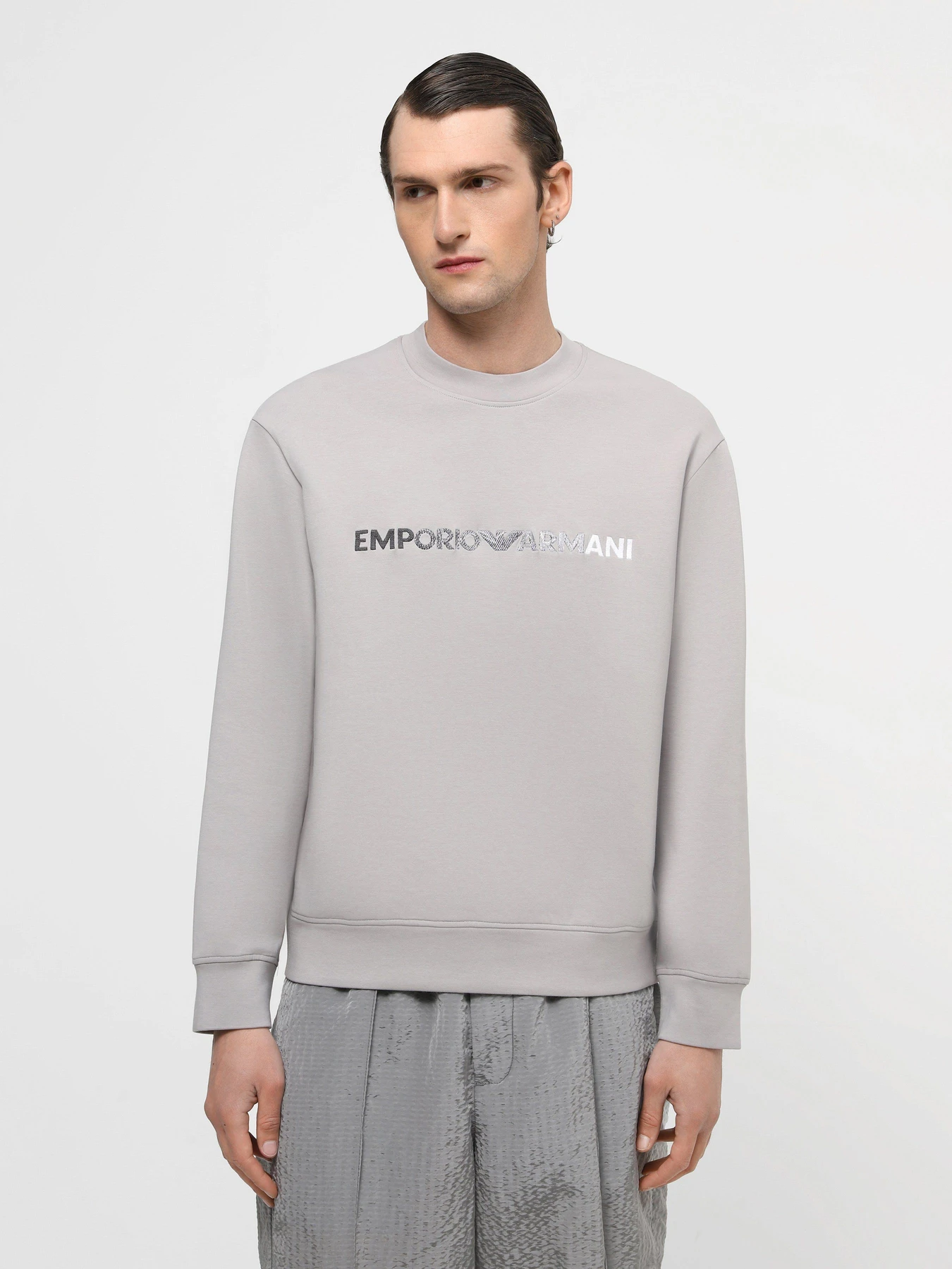 Худи и свитшоты Emporio Armani модель 3D1M70-1JHSZ-06I4 Фото
