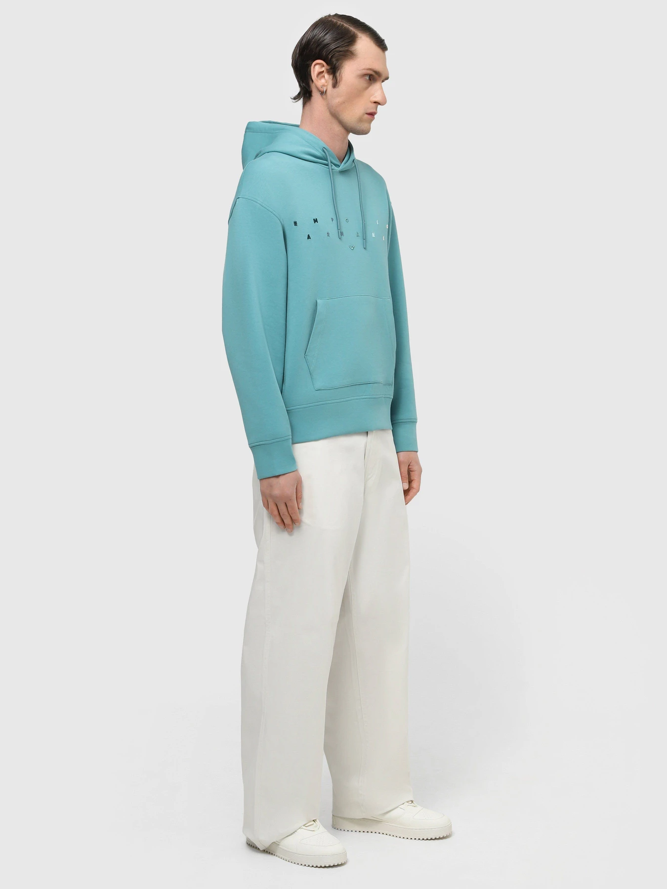 Худи и свитшоты Emporio Armani модель 3D1M72-1JHSZ-0759 Худи и свитшоты Emporio Armani модель 3D1M72-1JHSZ-0759 Фото