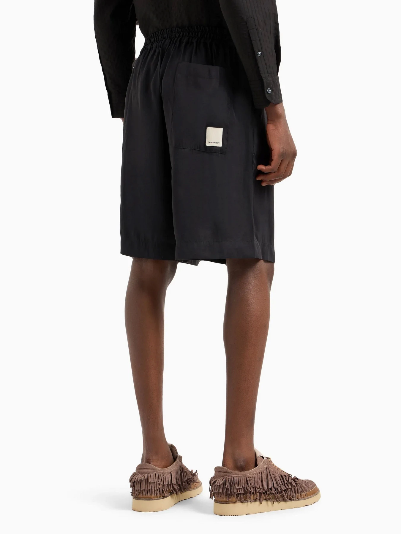 Шорты Emporio Armani Sustainable модель 3D1P8F-1K3WZ-0999 Шорты Emporio Armani Sustainable модель 3D1P8F-1K3WZ-0999 Фото