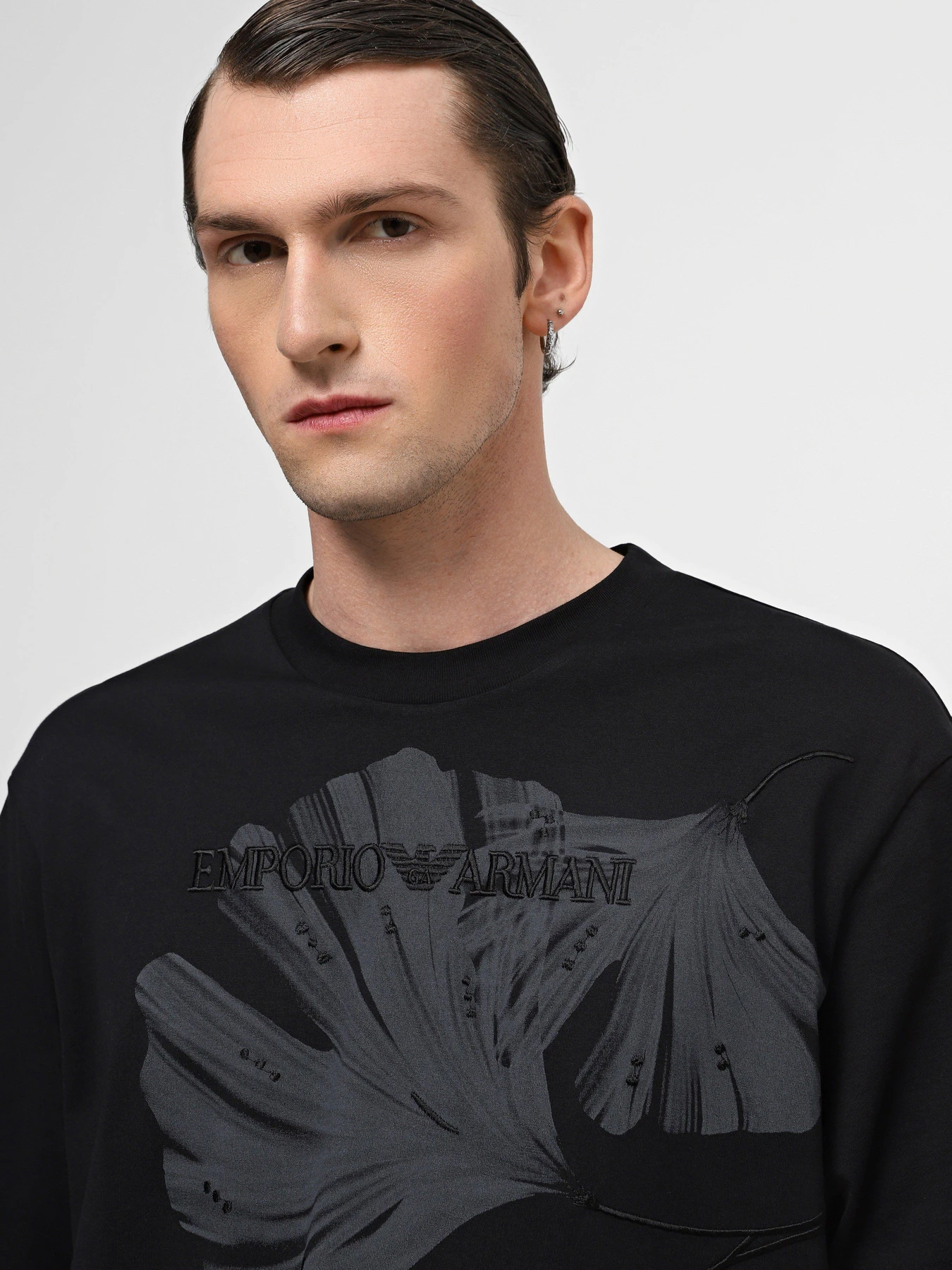 Футболки и поло Emporio Armani модель 3D1T6S-1J7FZ-0069 Футболки и поло Emporio Armani модель 3D1T6S-1J7FZ-0069 Фото
