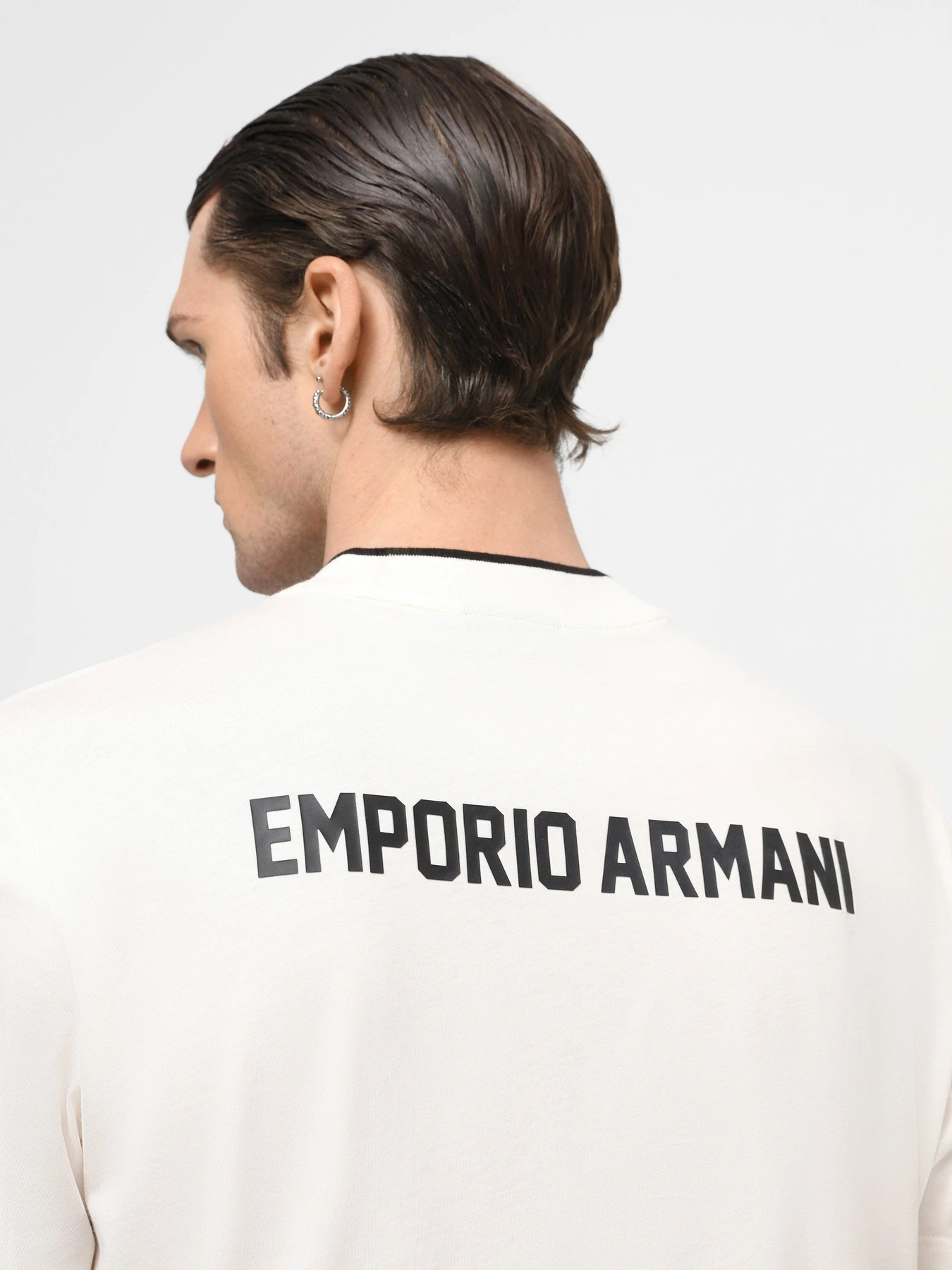 Футболки и поло Emporio Armani модель 3D1T73-1JPZZ-01B4 Футболки и поло Emporio Armani модель 3D1T73-1JPZZ-01B4 Фото