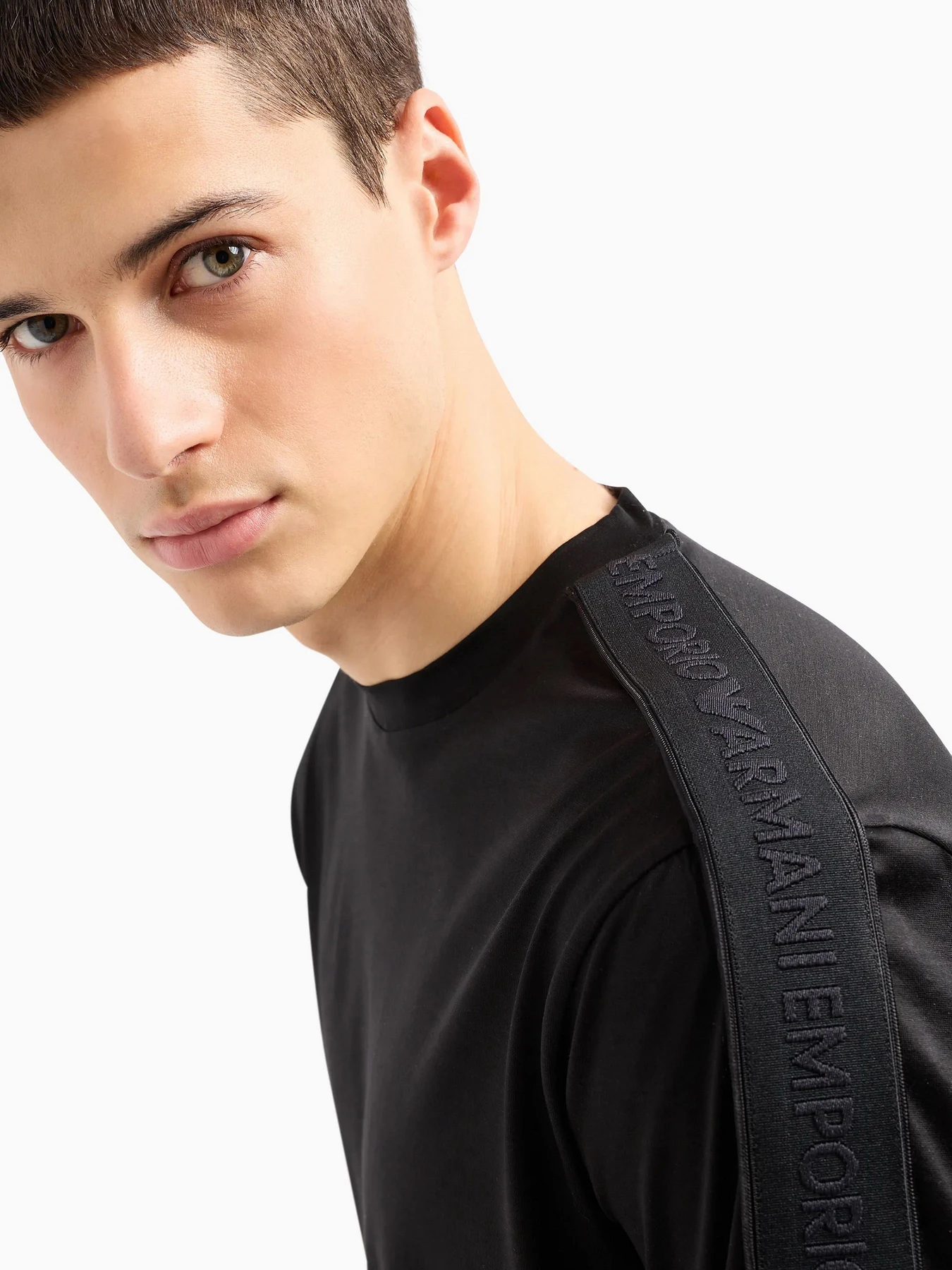 Футболки и поло Emporio Armani модель 3D1TD3-1JUVZ-0999 Футболки и поло Emporio Armani модель 3D1TD3-1JUVZ-0999 Фото