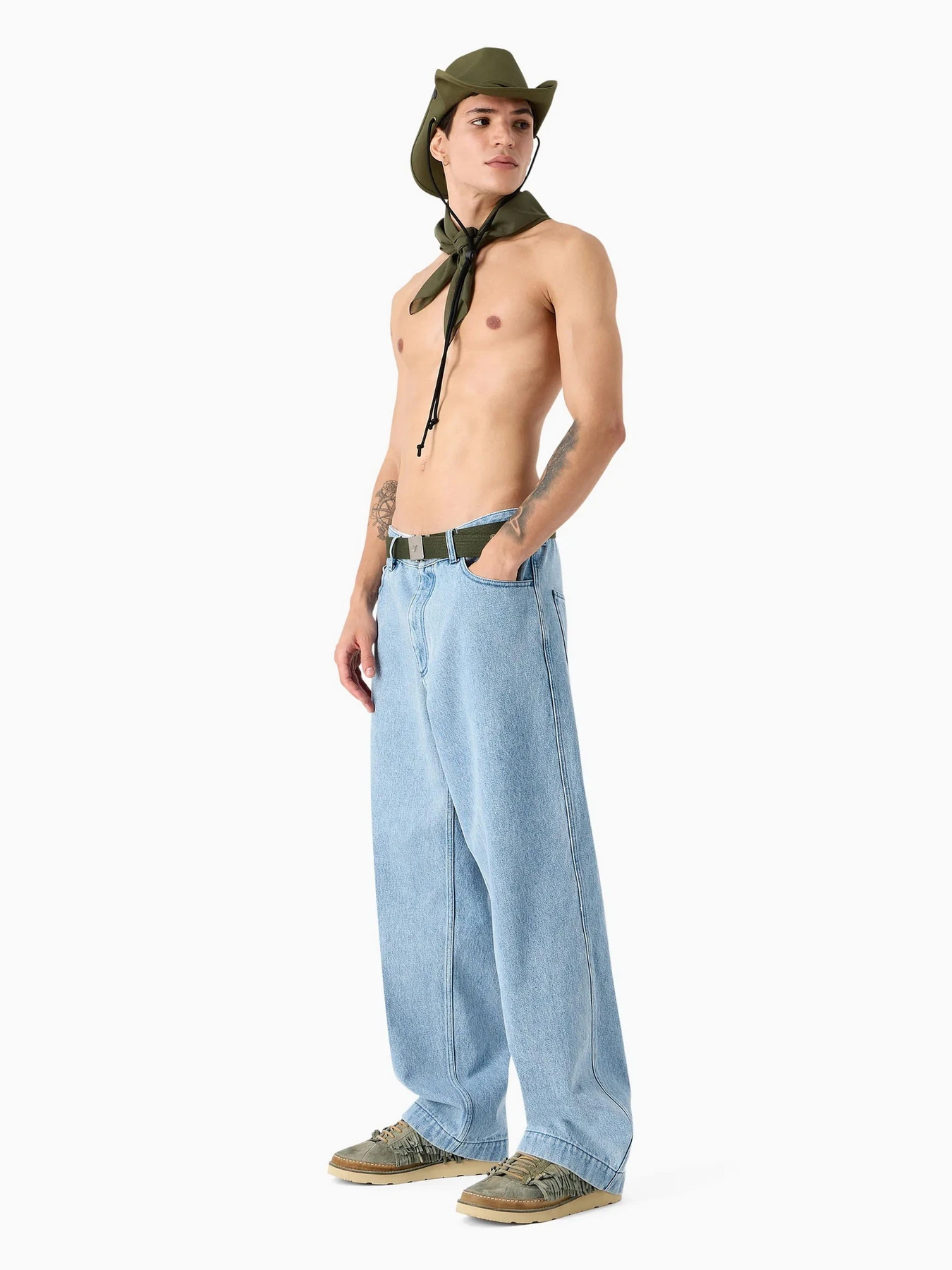 Джинси Emporio Armani модель 8N1JB7-1DD8Z-0943 Джинси Emporio Armani модель 8N1JB7-1DD8Z-0943 Фото