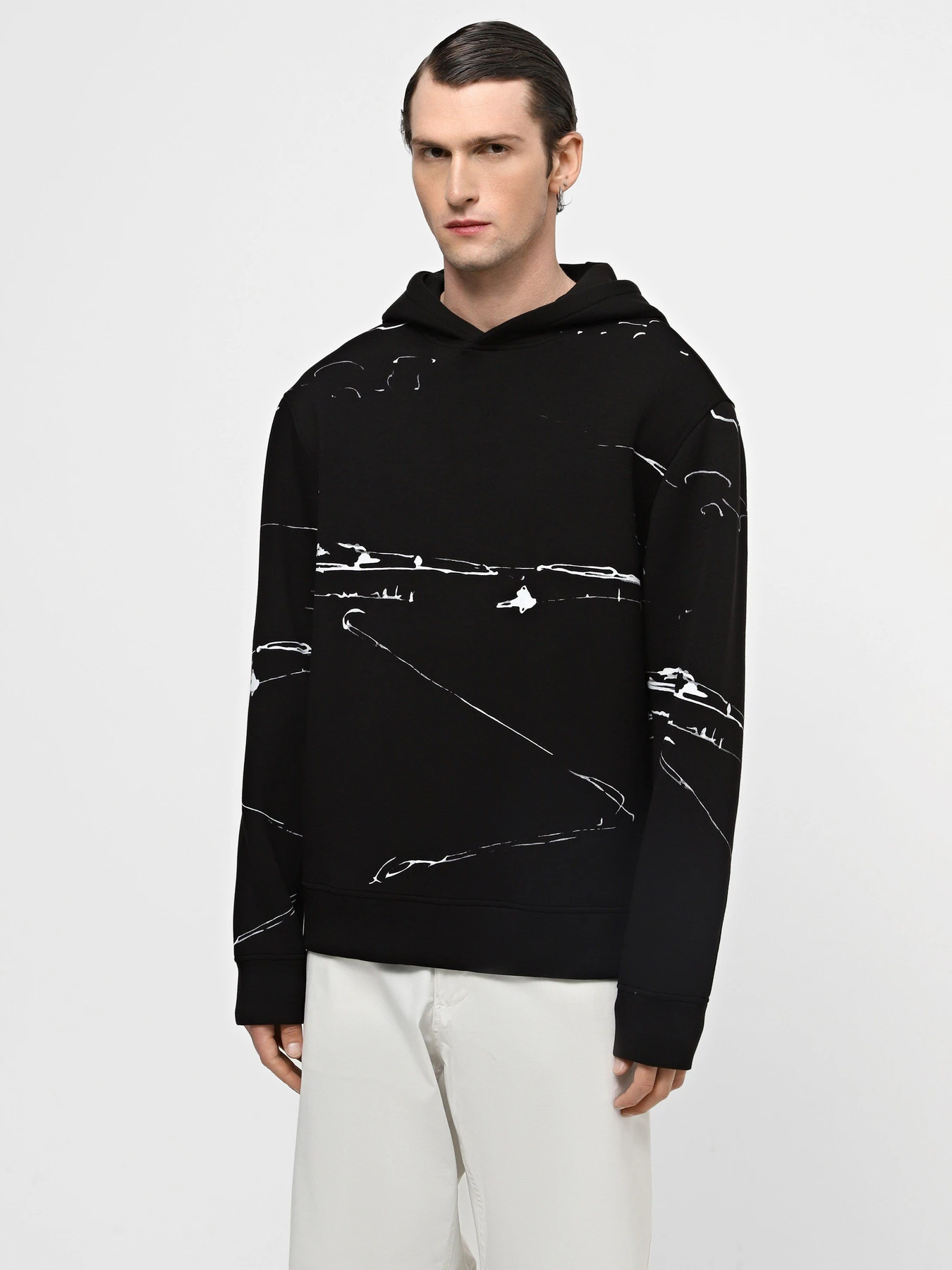 Худи и свитшоты Emporio Armani модель 3D1M6V-1JV9Z-F010 Худи и свитшоты Emporio Armani модель 3D1M6V-1JV9Z-F010 Фото