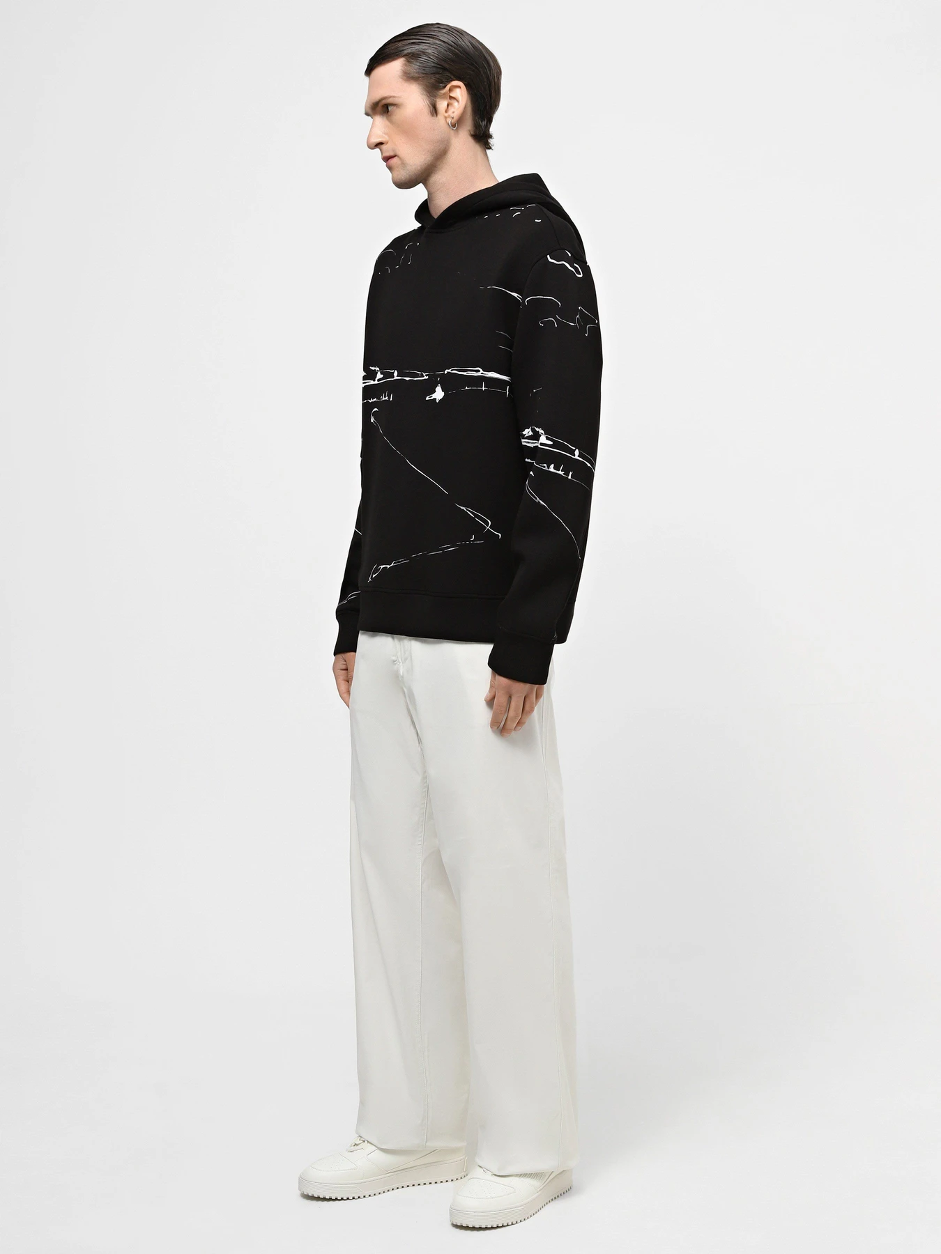 Худи и свитшоты Emporio Armani модель 3D1M6V-1JV9Z-F010 Худи и свитшоты Emporio Armani модель 3D1M6V-1JV9Z-F010 Фото