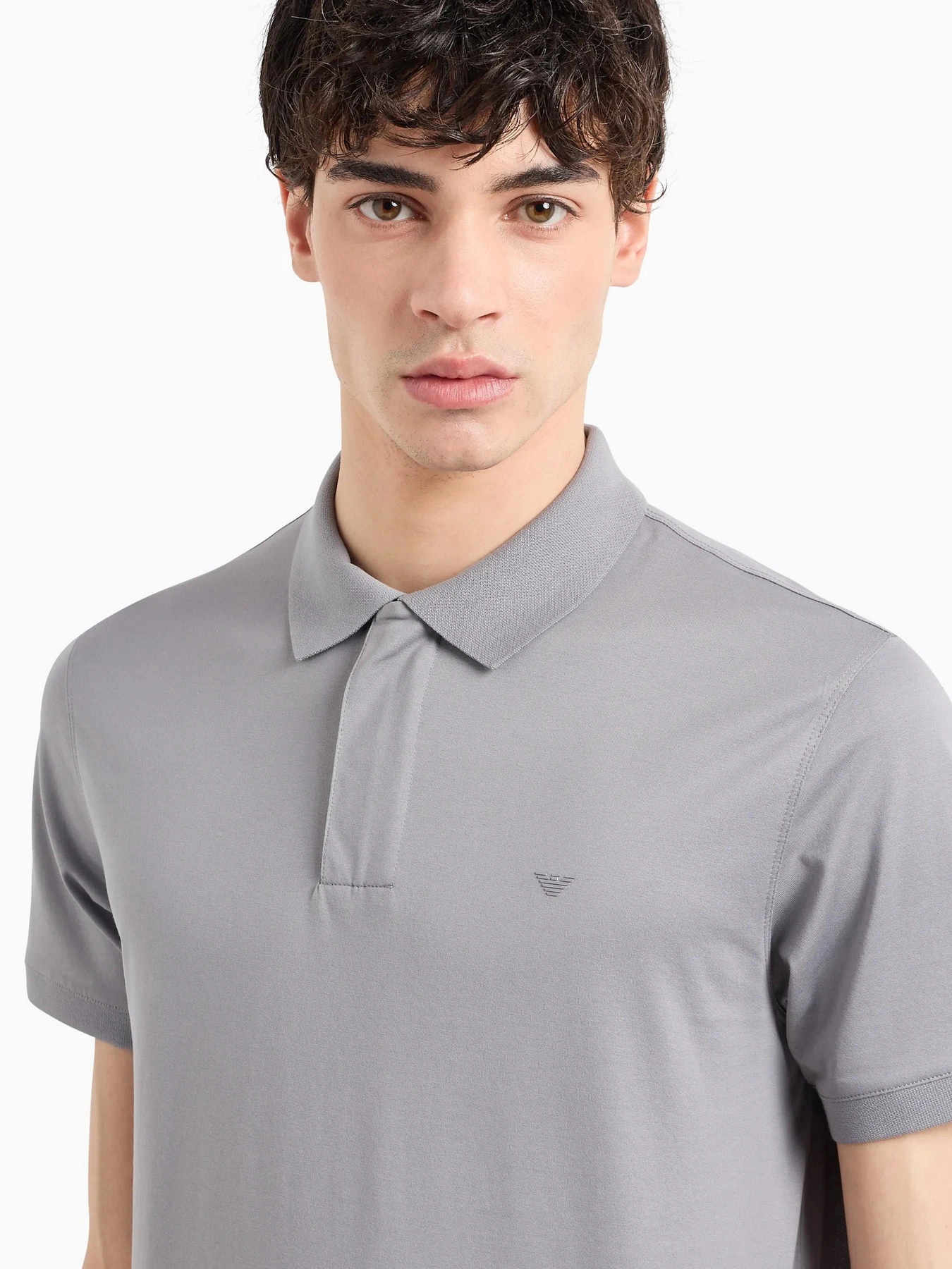 Футболки и поло Emporio Armani модель EM000080-AF10094-U8060 Футболки и поло Emporio Armani модель EM000080-AF10094-U8060 Фото