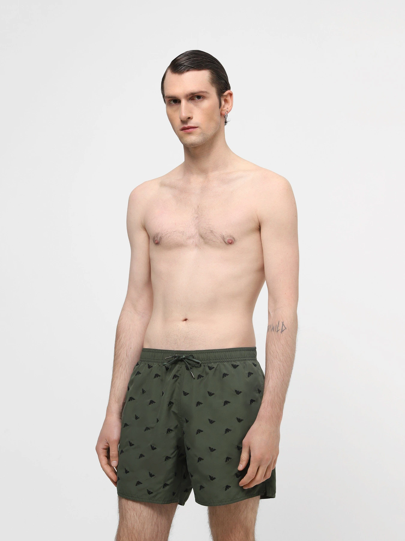 Одежда для пляжа Emporio Armani модель 211740-4R434-00284 Одежда для пляжа Emporio Armani модель 211740-4R434-00284 Фото