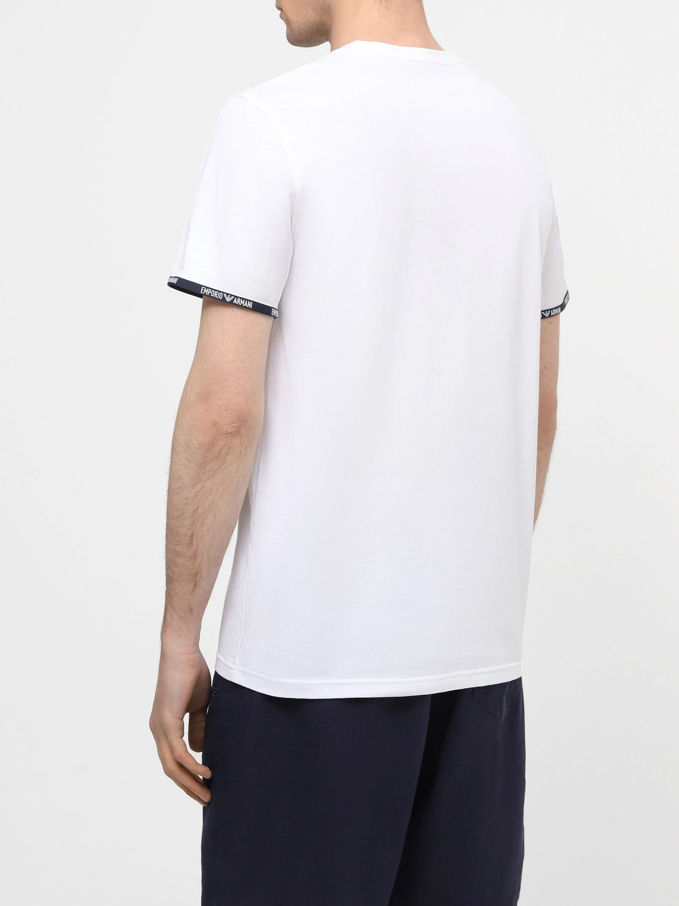 Футболки і поло Emporio Armani модель 110853-4R755-00010 Фото