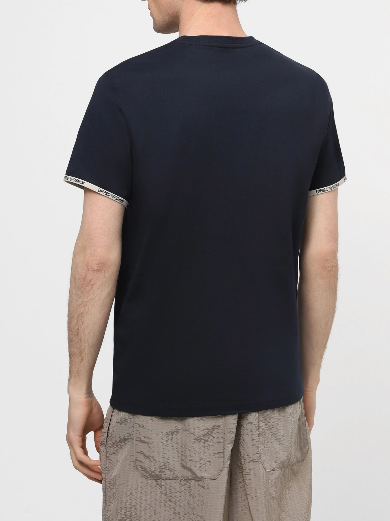 Футболки и поло Emporio Armani модель 110853-4R755-00135 Футболки и поло Emporio Armani модель 110853-4R755-00135 Фото