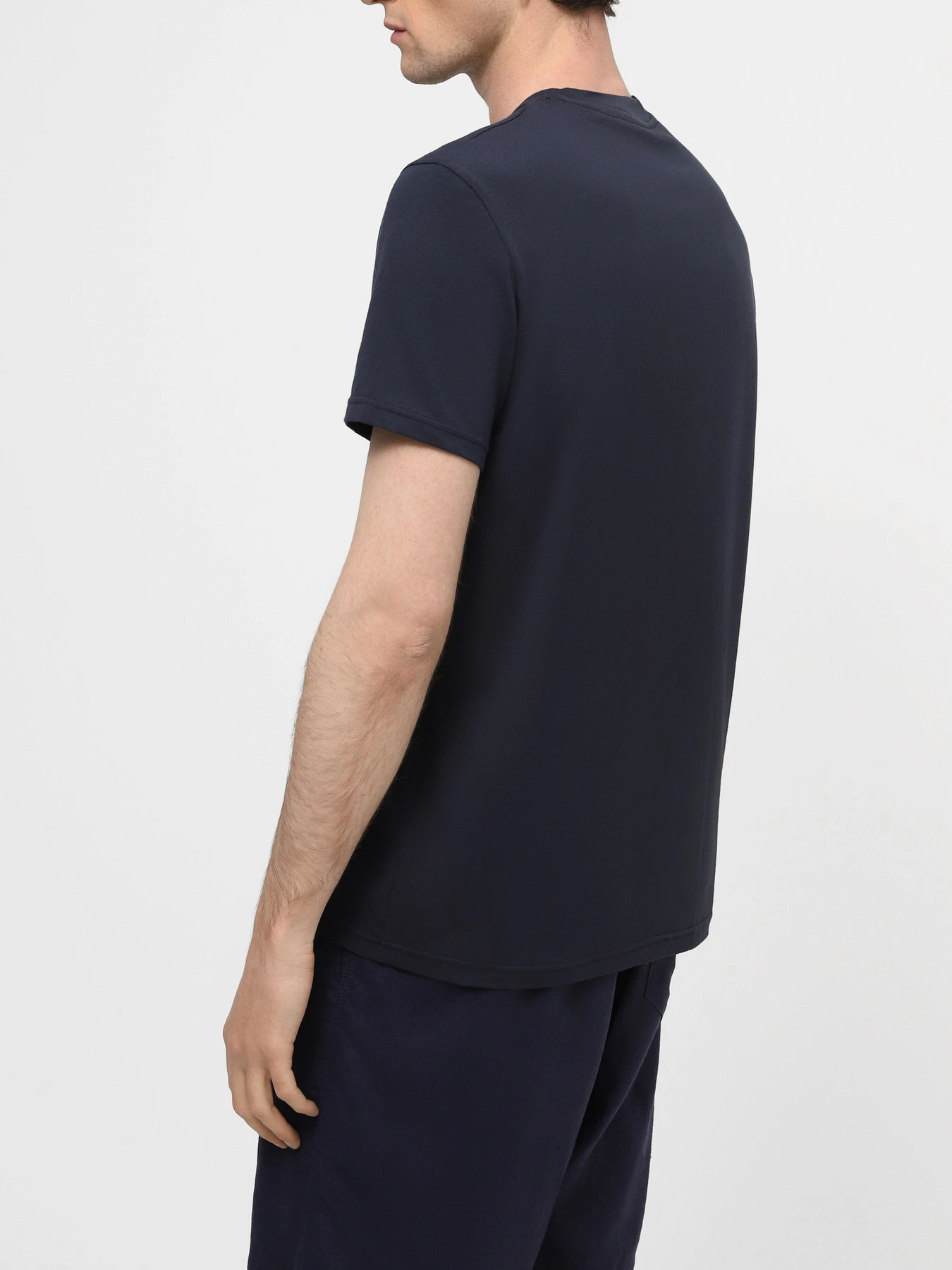 Футболки и поло Emporio Armani модель 111267-4R720-23731 Футболки и поло Emporio Armani модель 111267-4R720-23731 Фото