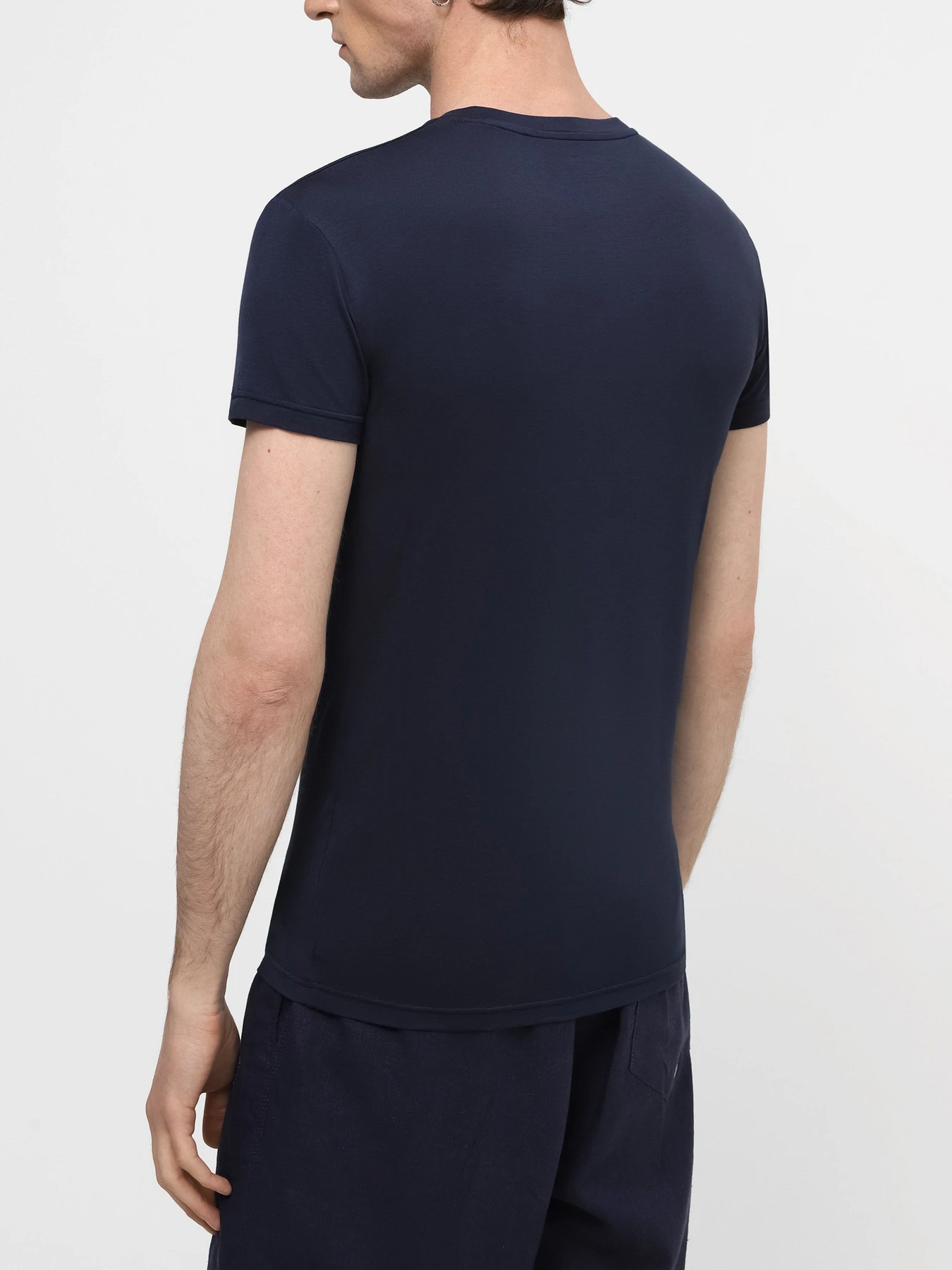 Футболки и поло Emporio Armani модель 111670-4R733-70835 Футболки и поло Emporio Armani модель 111670-4R733-70835 Фото
