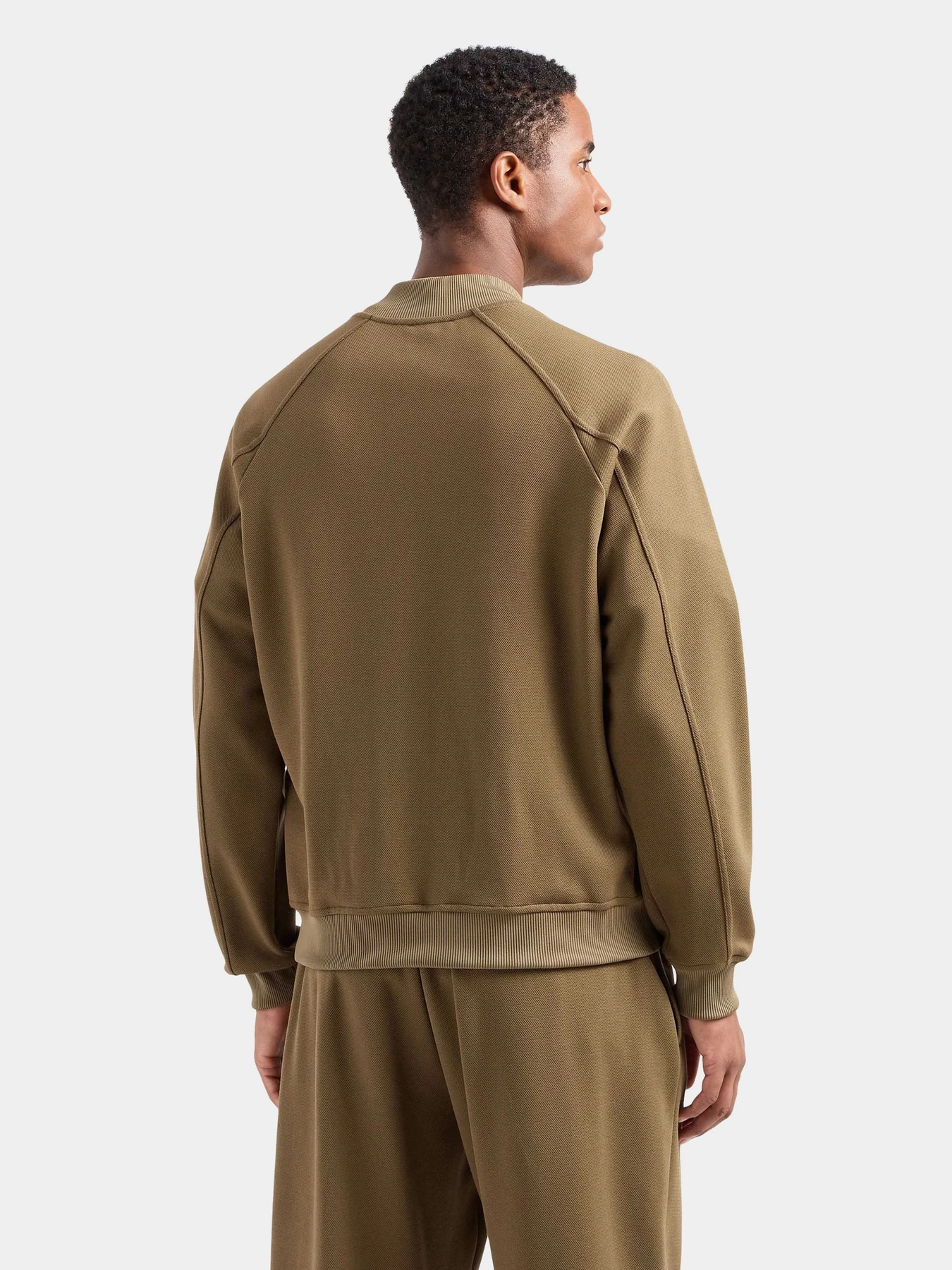 Куртки и дубленки Emporio Armani модель 3D1B7T-1J9KZ-0487 Куртки и дубленки Emporio Armani модель 3D1B7T-1J9KZ-0487 Фото