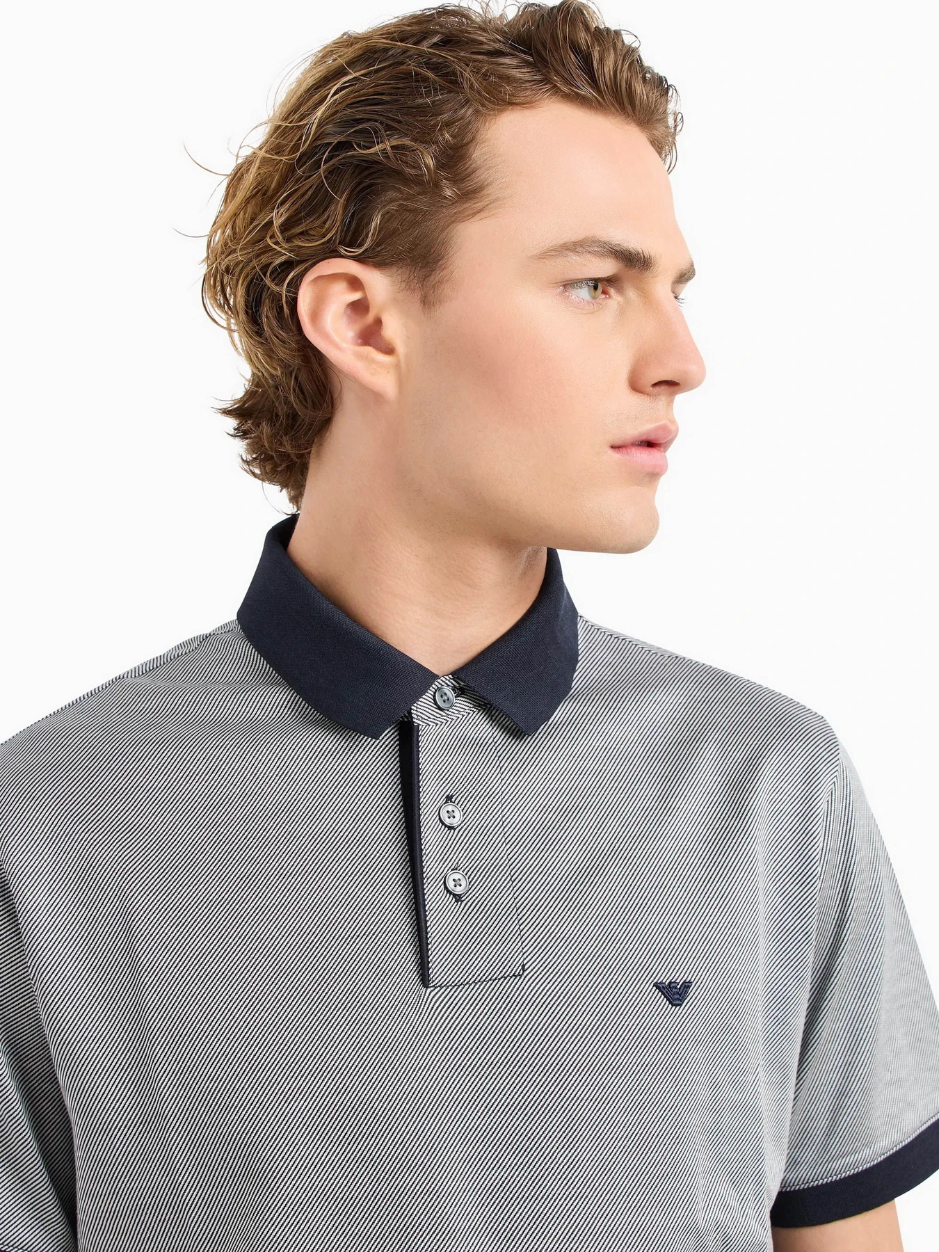 Футболки и поло Emporio Armani модель 6D1F61-1JCUZ-01P1 Футболки и поло Emporio Armani модель 6D1F61-1JCUZ-01P1 Фото
