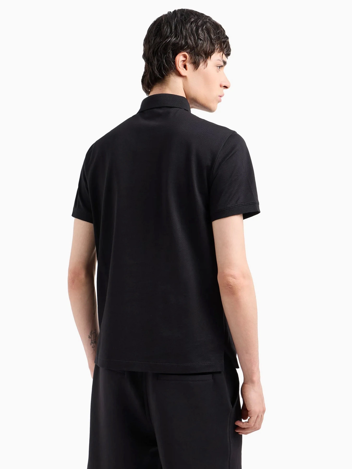 Футболки и поло Emporio Armani модель 6D1F68-1JGYZ-0034 Футболки и поло Emporio Armani модель 6D1F68-1JGYZ-0034 Фото