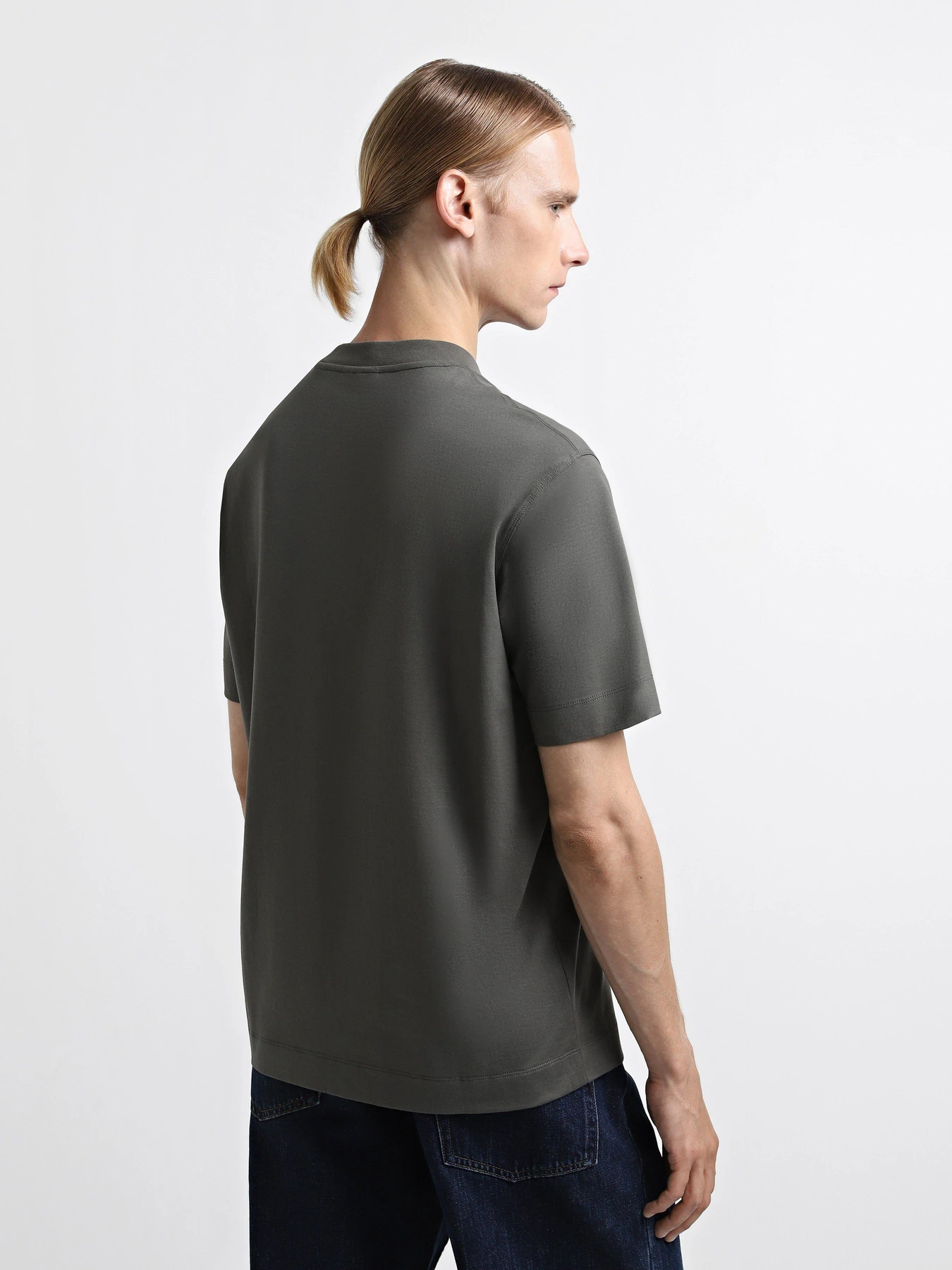 Футболки и поло Emporio Armani модель 6D1TQ1-1JPVZ-06K0 Футболки и поло Emporio Armani модель 6D1TQ1-1JPVZ-06K0 Фото