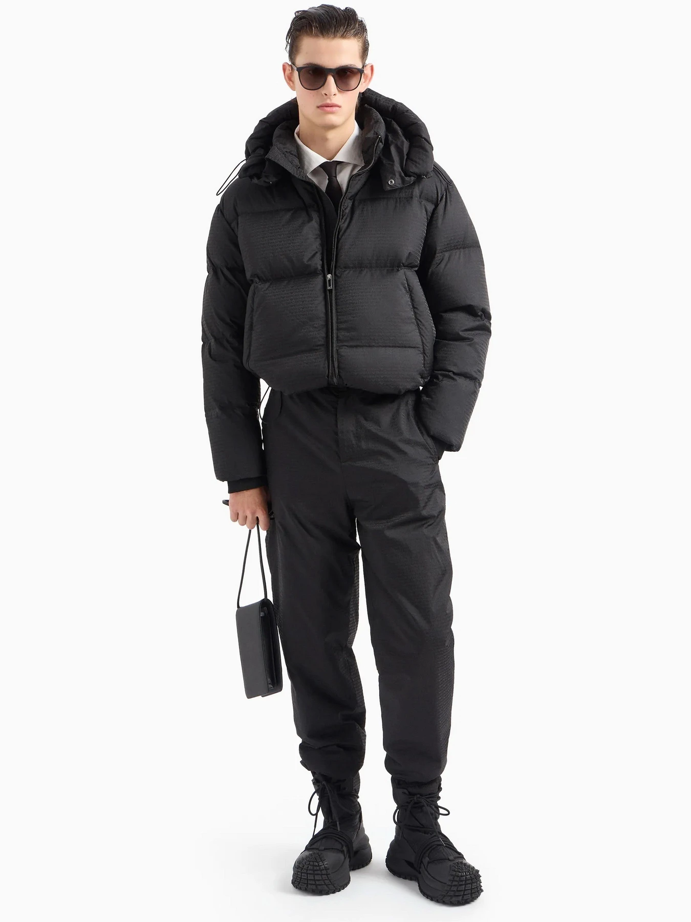 Брюки Emporio Armani модель 6D1PA5-1NNXZ-0999 Брюки Emporio Armani модель 6D1PA5-1NNXZ-0999 Фото