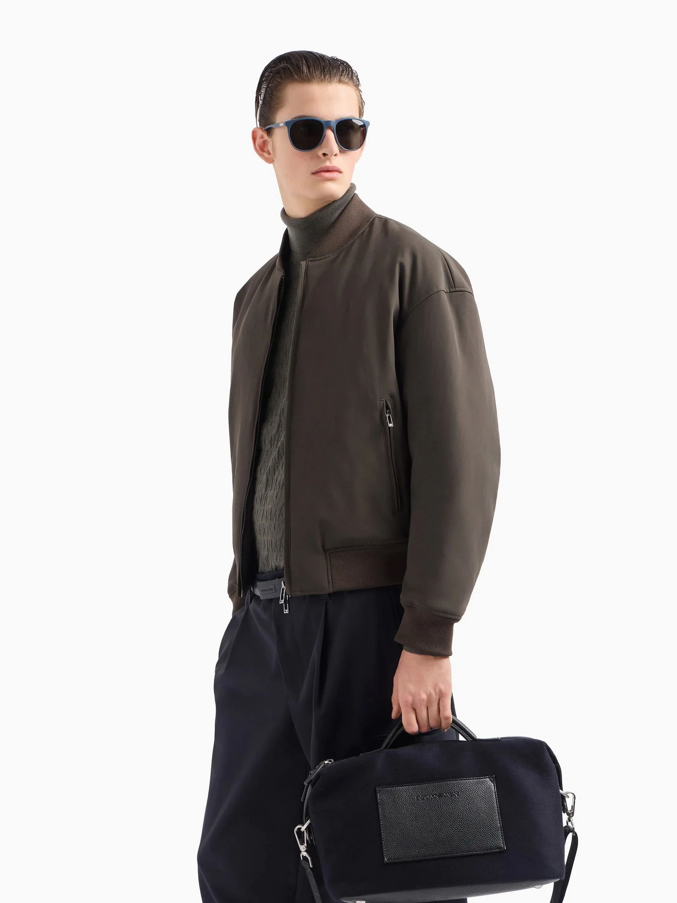 Куртки и дубленки Emporio Armani модель 6D1B67-1NUSZ-05A6 Куртки и дубленки Emporio Armani модель 6D1B67-1NUSZ-05A6 Фото