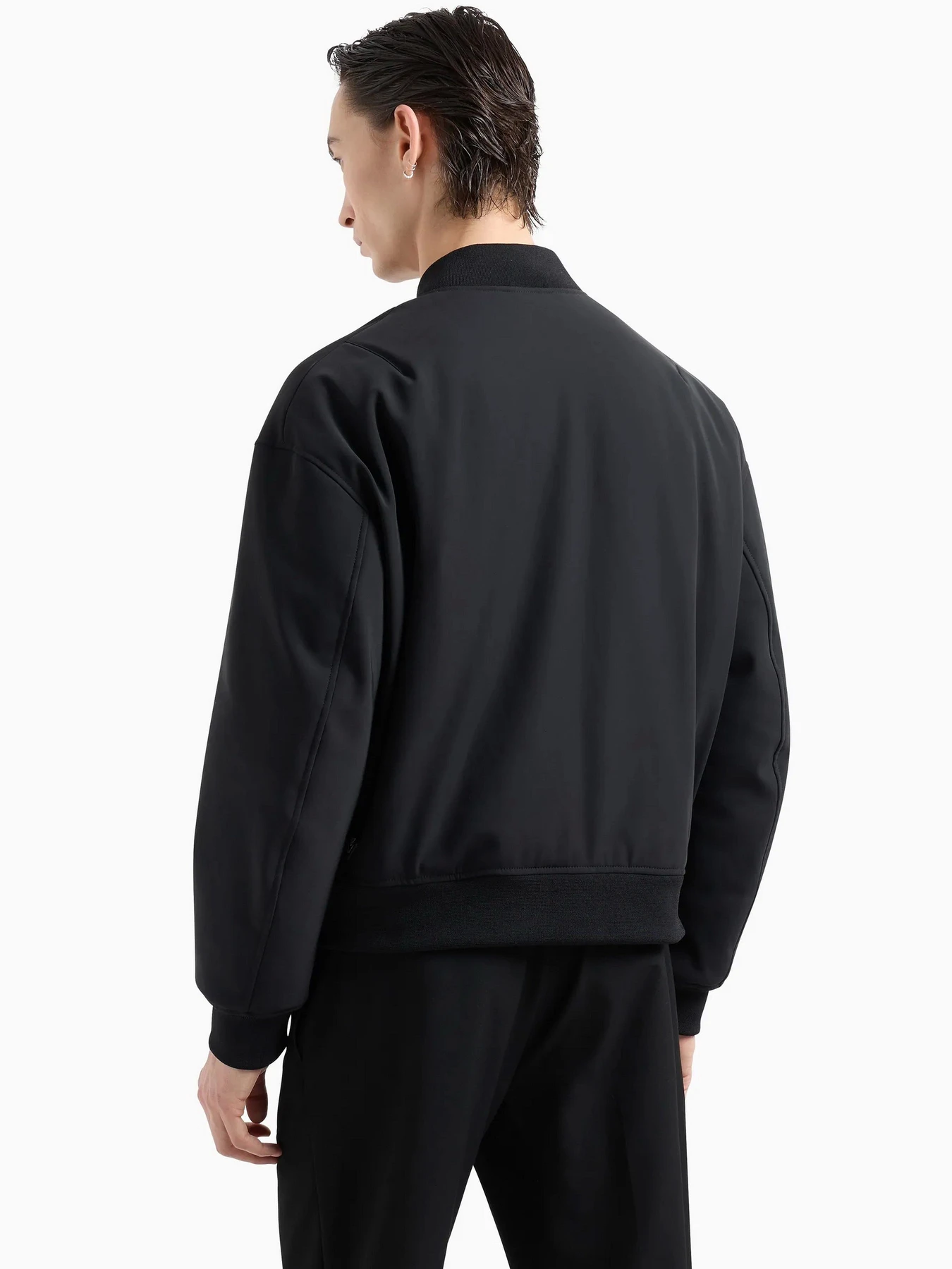 Куртки и дубленки Emporio Armani модель 6D1B67-1NUSZ-0999 Куртки и дубленки Emporio Armani модель 6D1B67-1NUSZ-0999 Фото