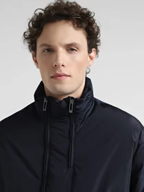Куртки и дубленки Emporio Armani модель 6D1BF2-1NTDZ-0920 Фото